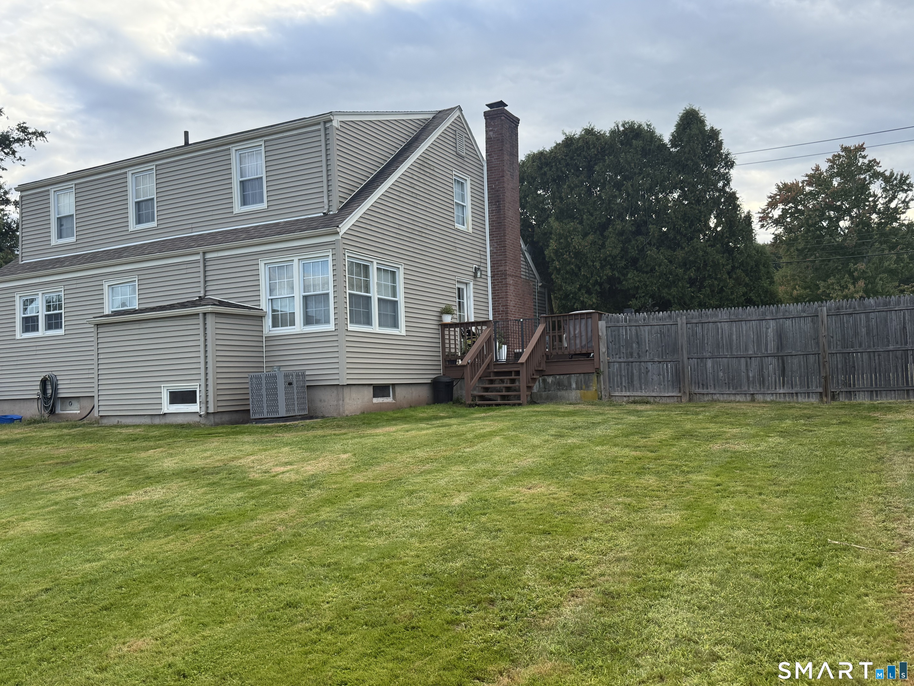 80 East South Street Property Photo 3