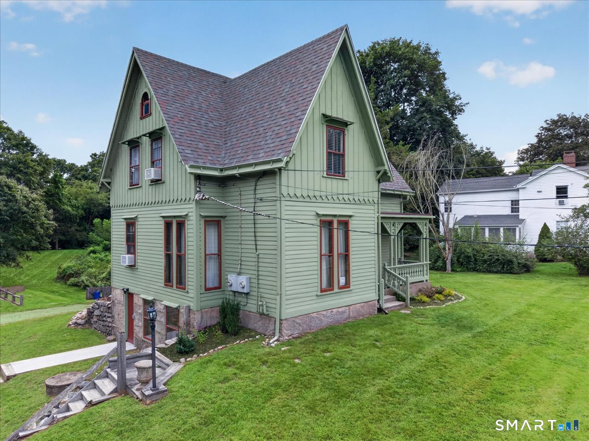 187 Whitehall Avenue Property Photo 4