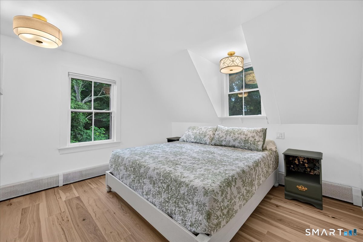 187 Whitehall Avenue Property Photo 29