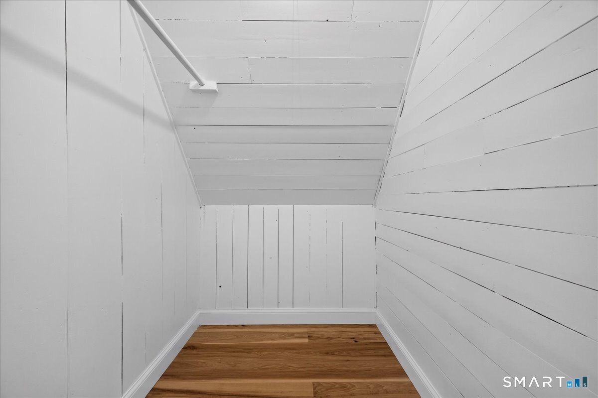 187 Whitehall Avenue Property Photo 36