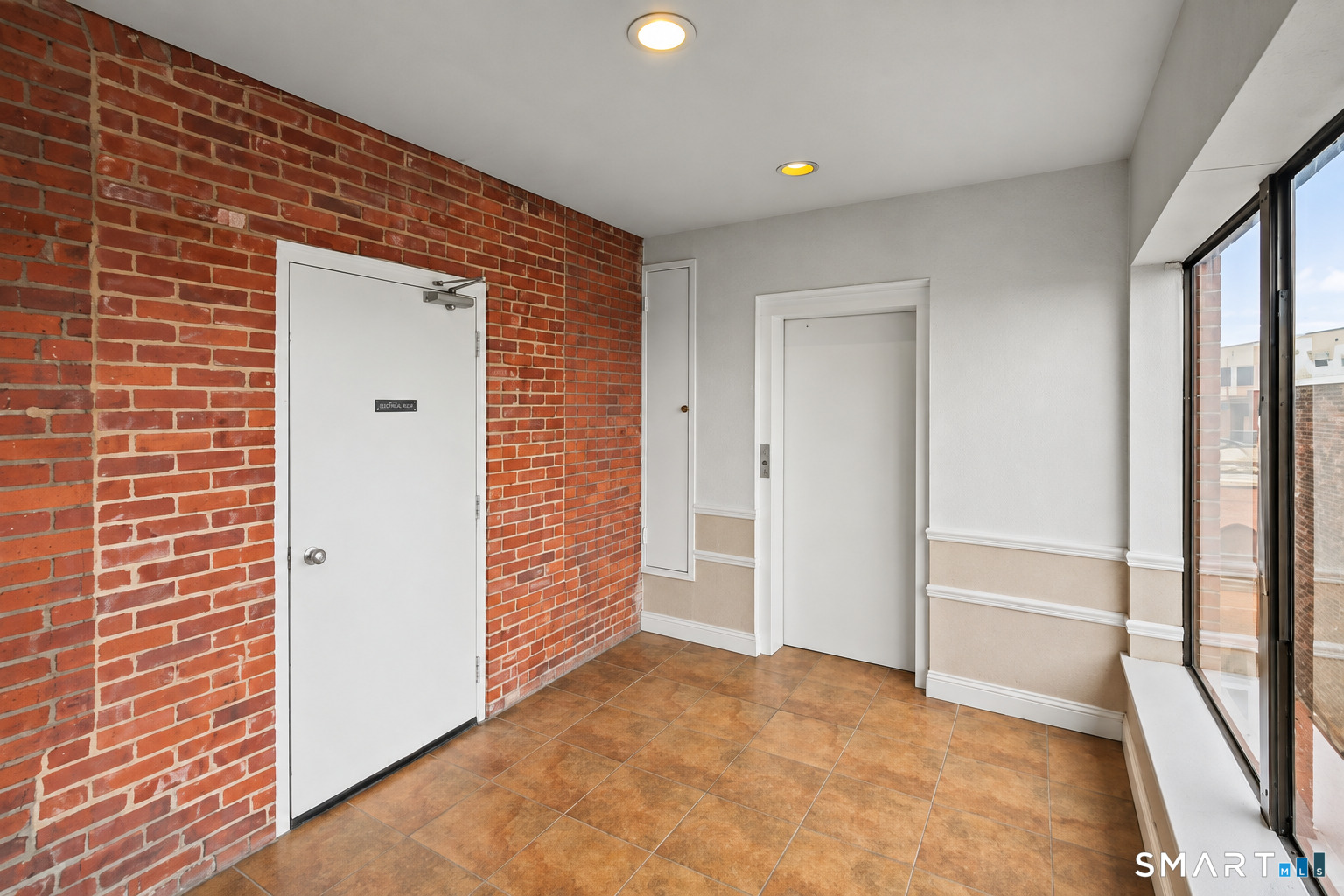 94 Washington 23 Street Property Photo 3
