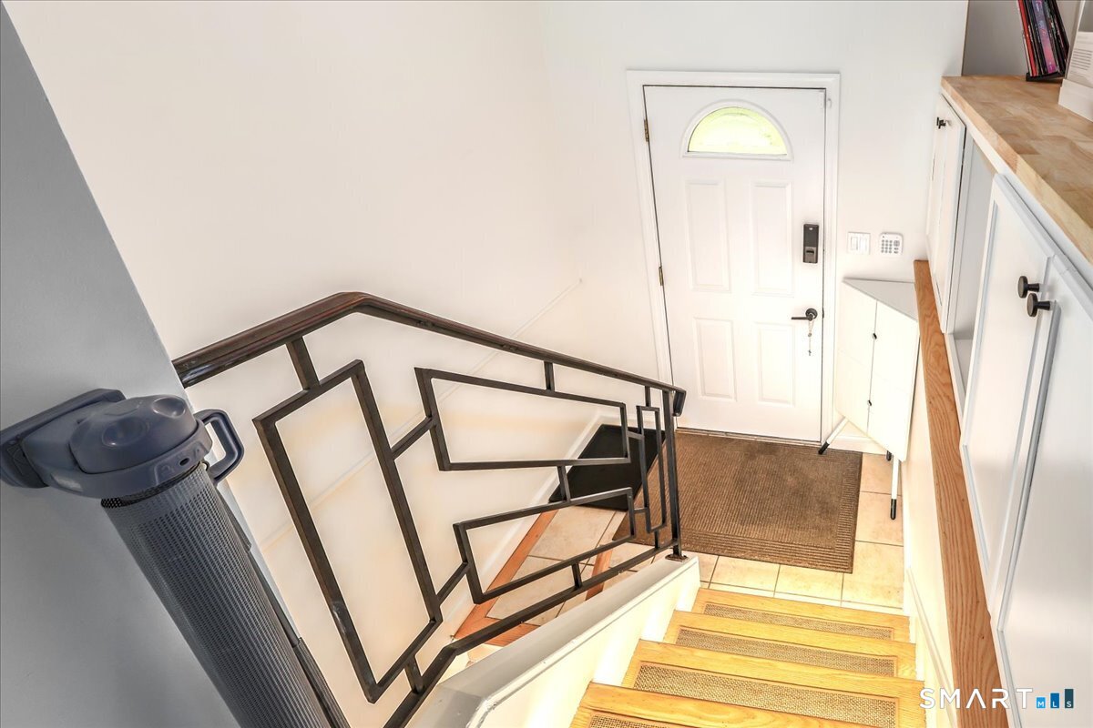 28 Deepwood Drive Property Photo 4