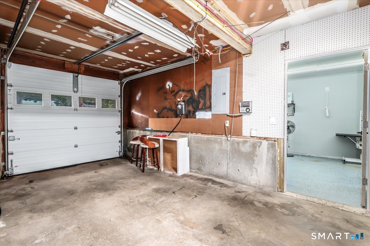 28 Deepwood Drive Property Photo 31