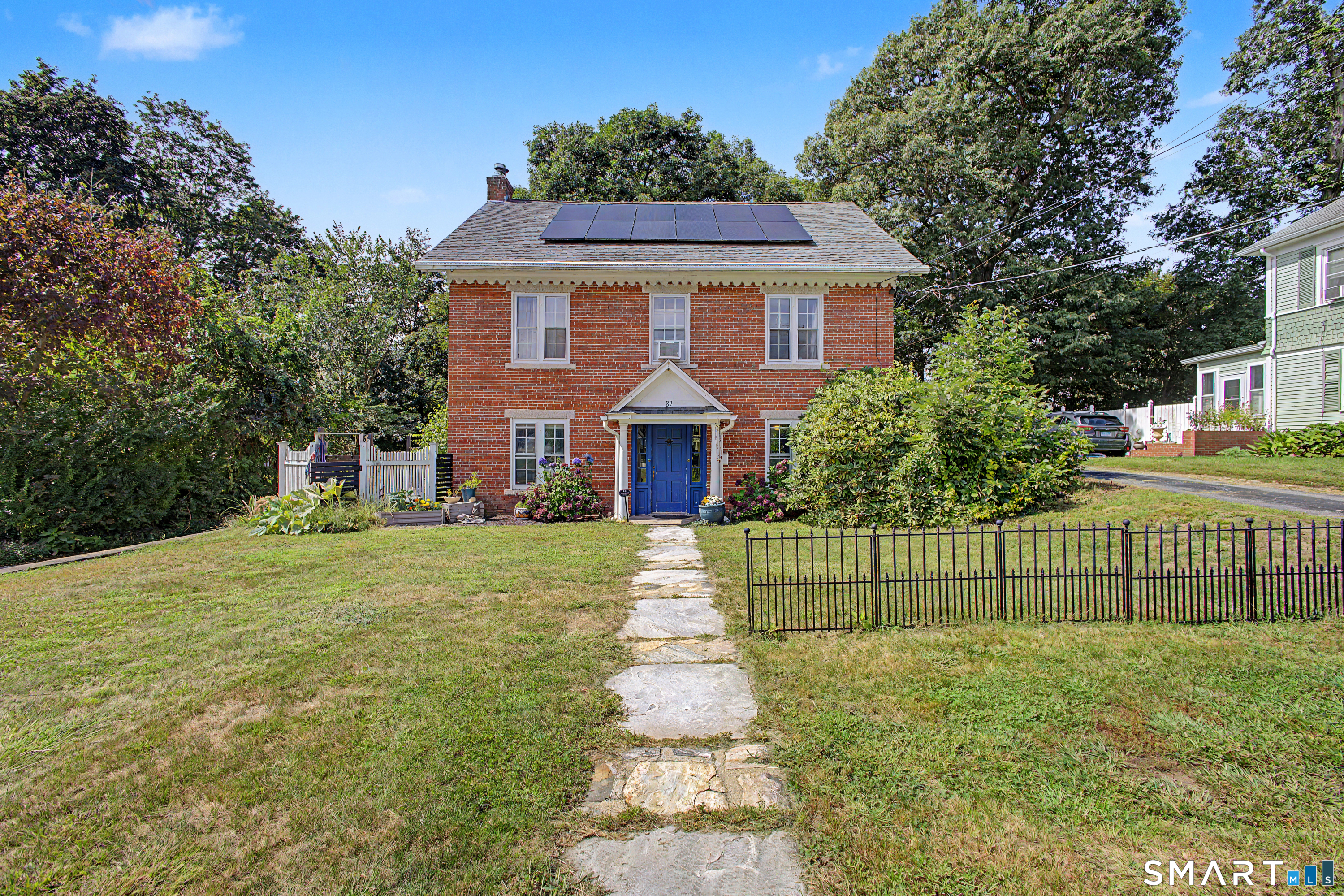 89 Broad Street Property Photo 1