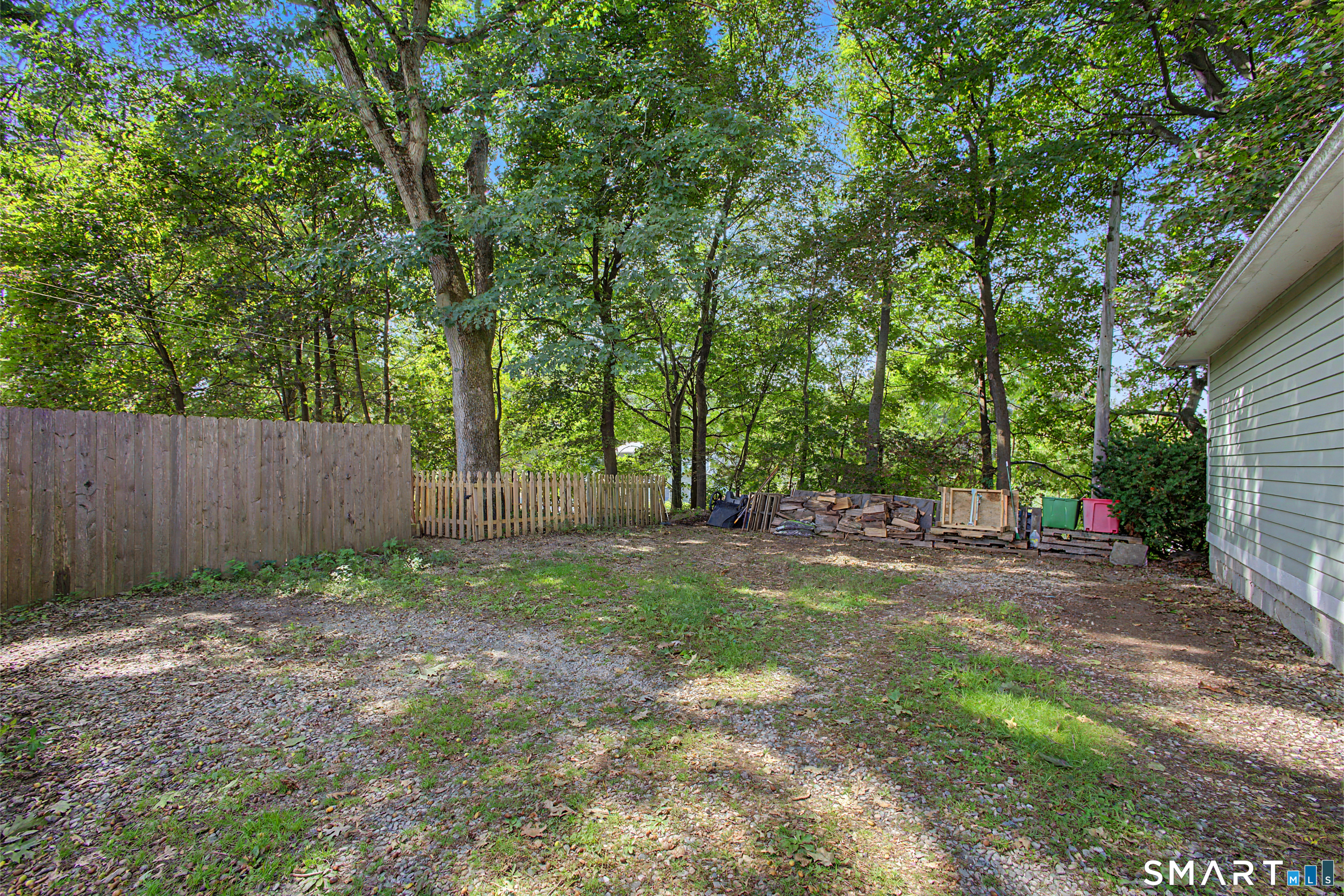 89 Broad Street Property Photo 33