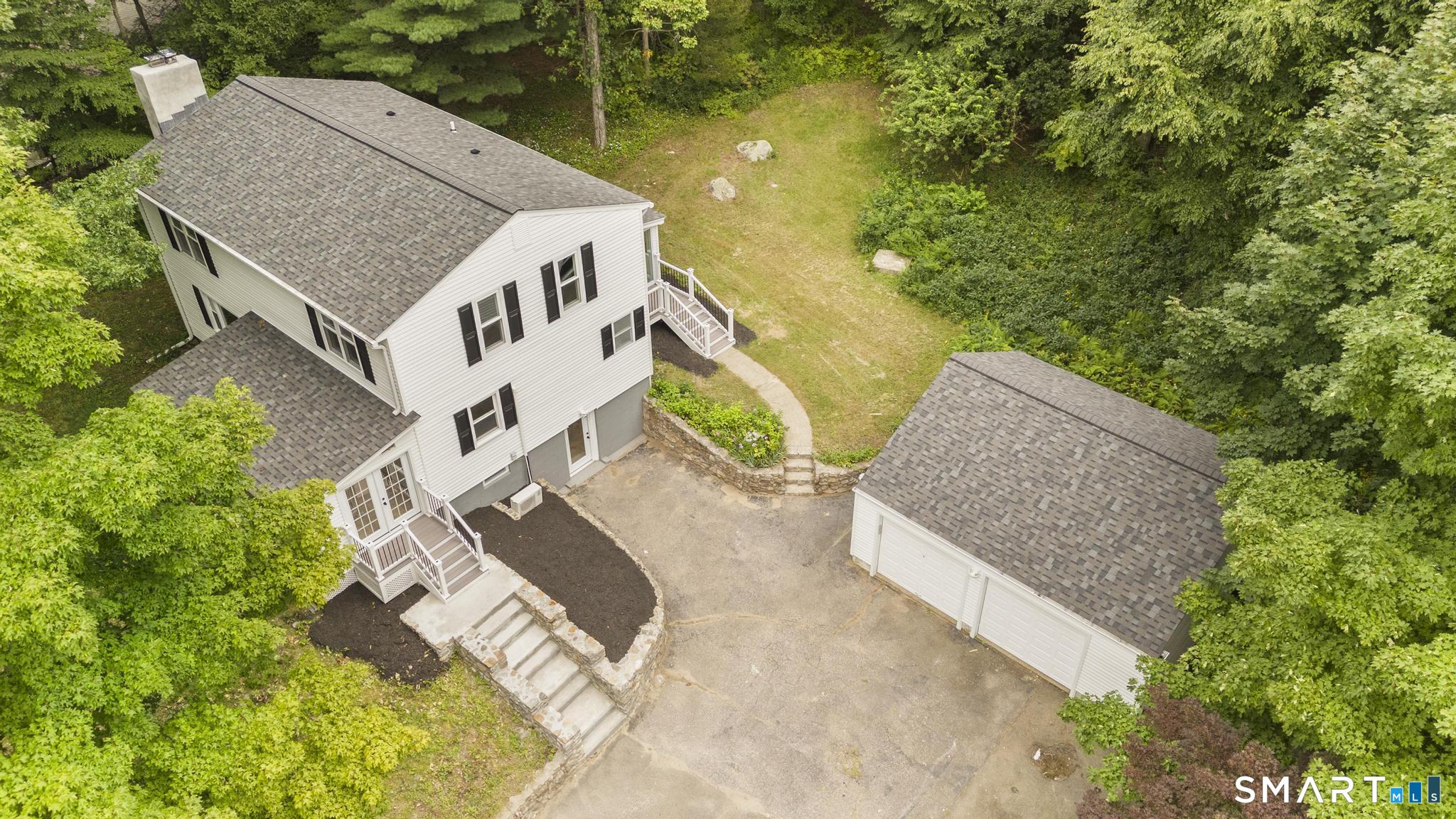 31 Jackson Drive Property Photo 1