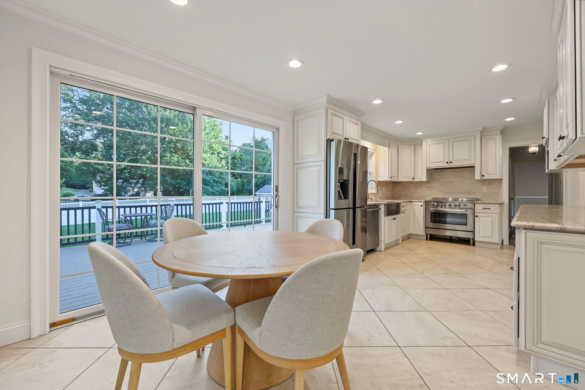 52 Mallett Drive Property Photo 15