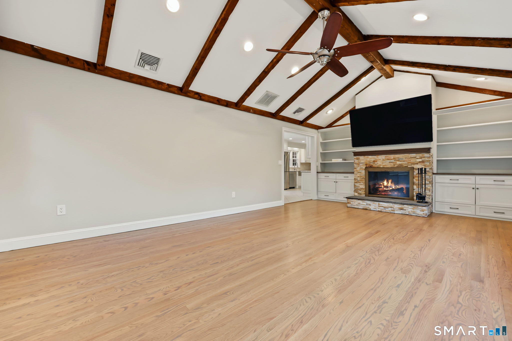 52 Mallett Drive Property Photo 18