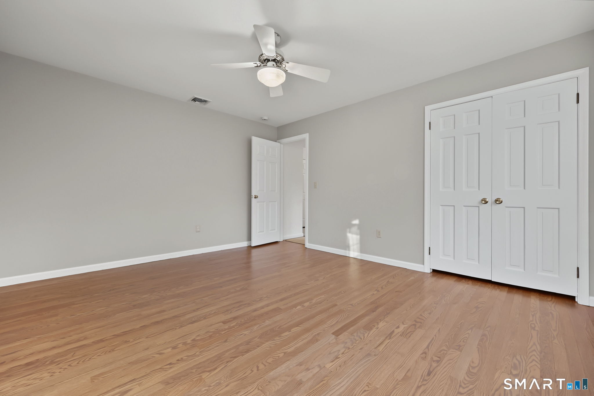 52 Mallett Drive Property Photo 24