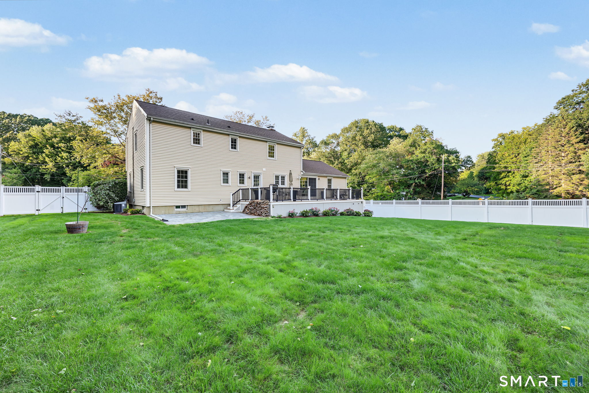 52 Mallett Drive Property Photo 34