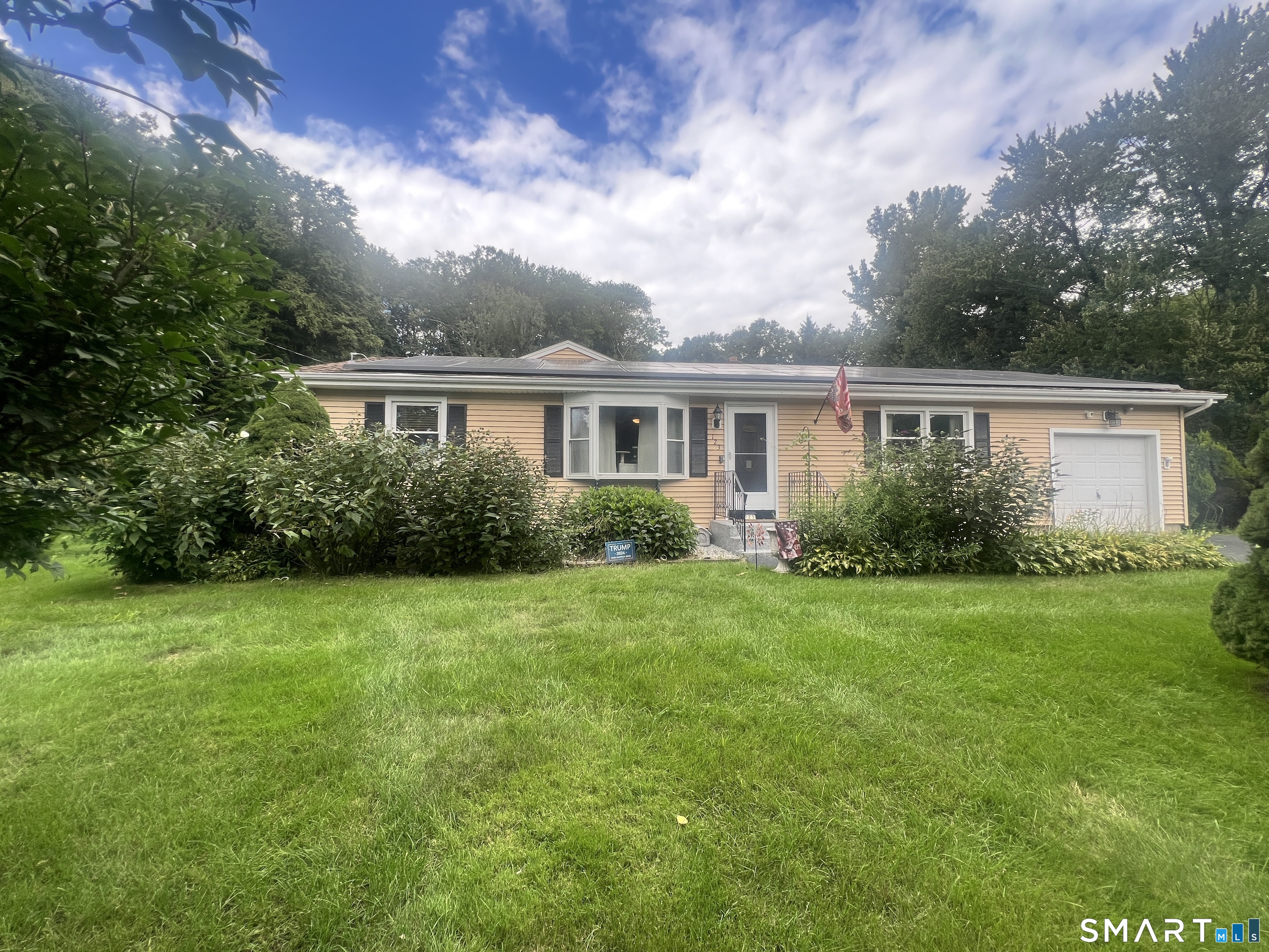 123 Anne Road Property Photo 1