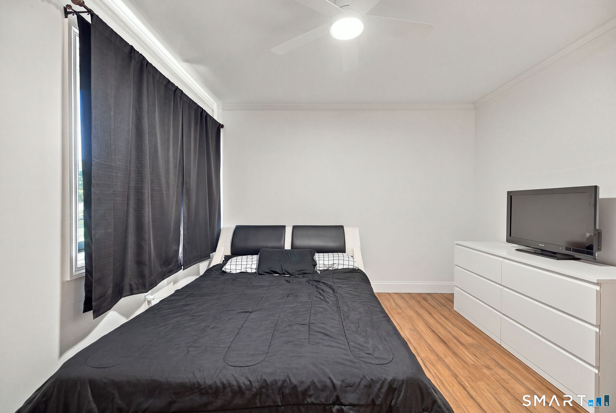 80 County 9e Street Property Photo 7