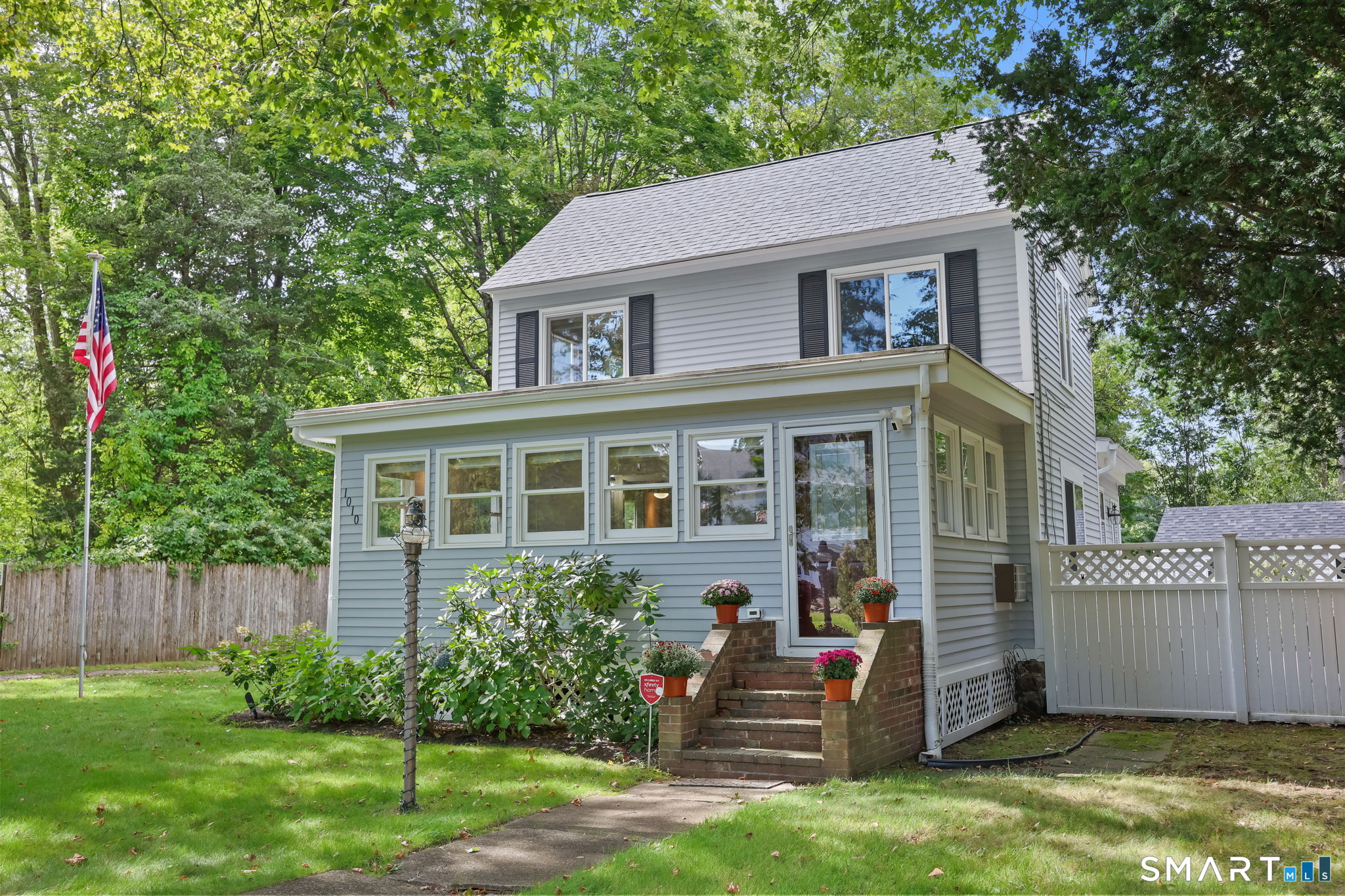 1010 Boston Post Road Property Photo 1