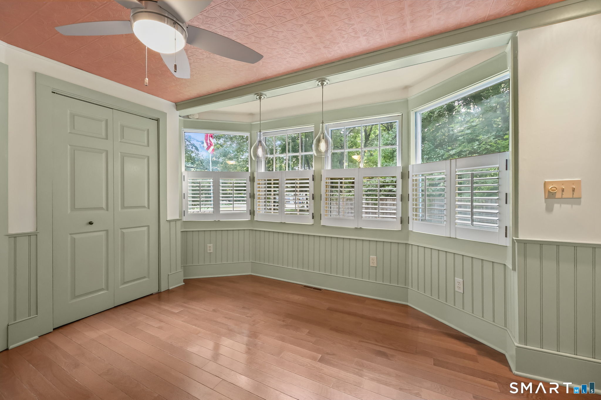 1010 Boston Post Road Property Photo 7