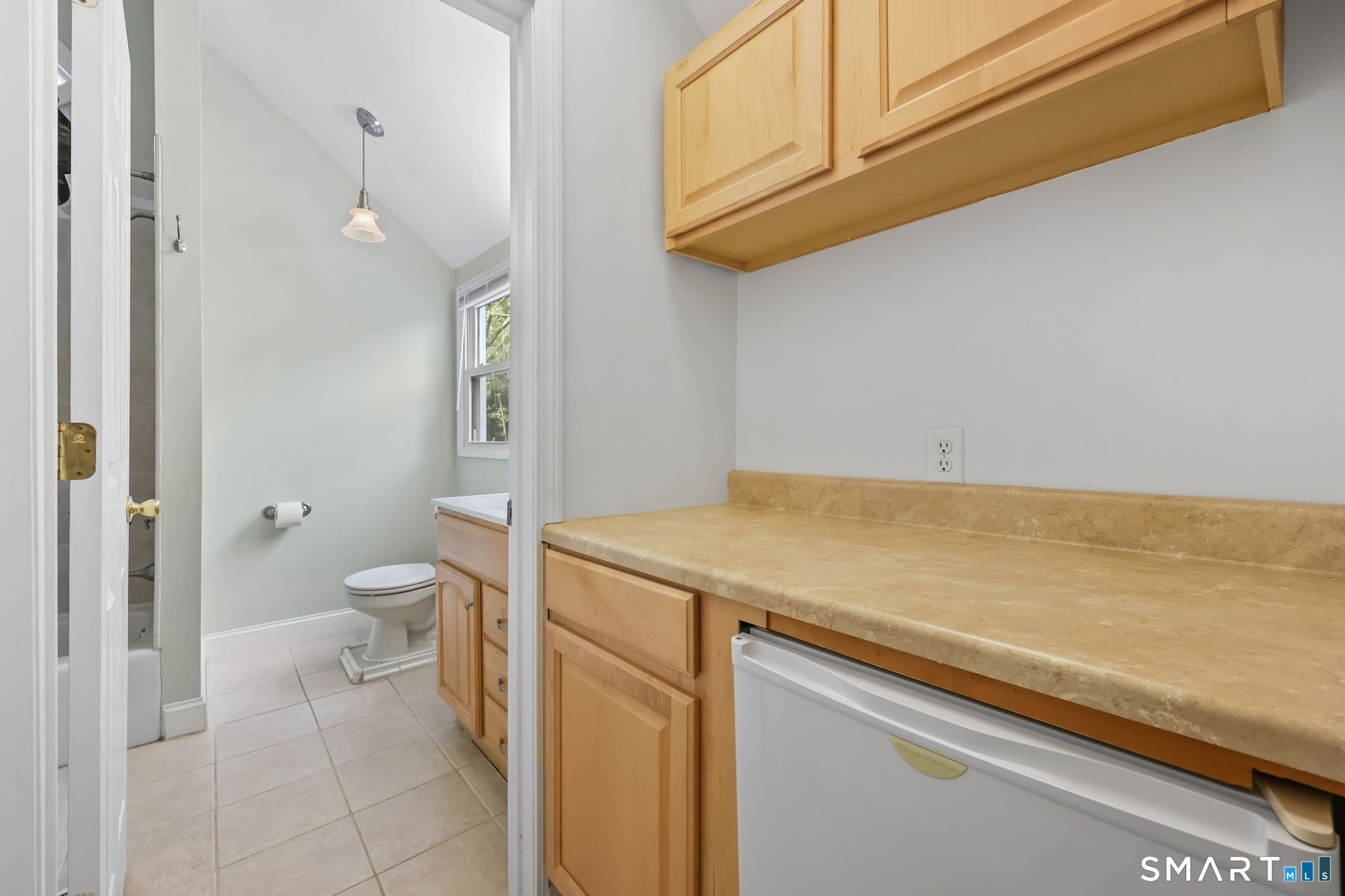 1010 Boston Post Road Property Photo 25