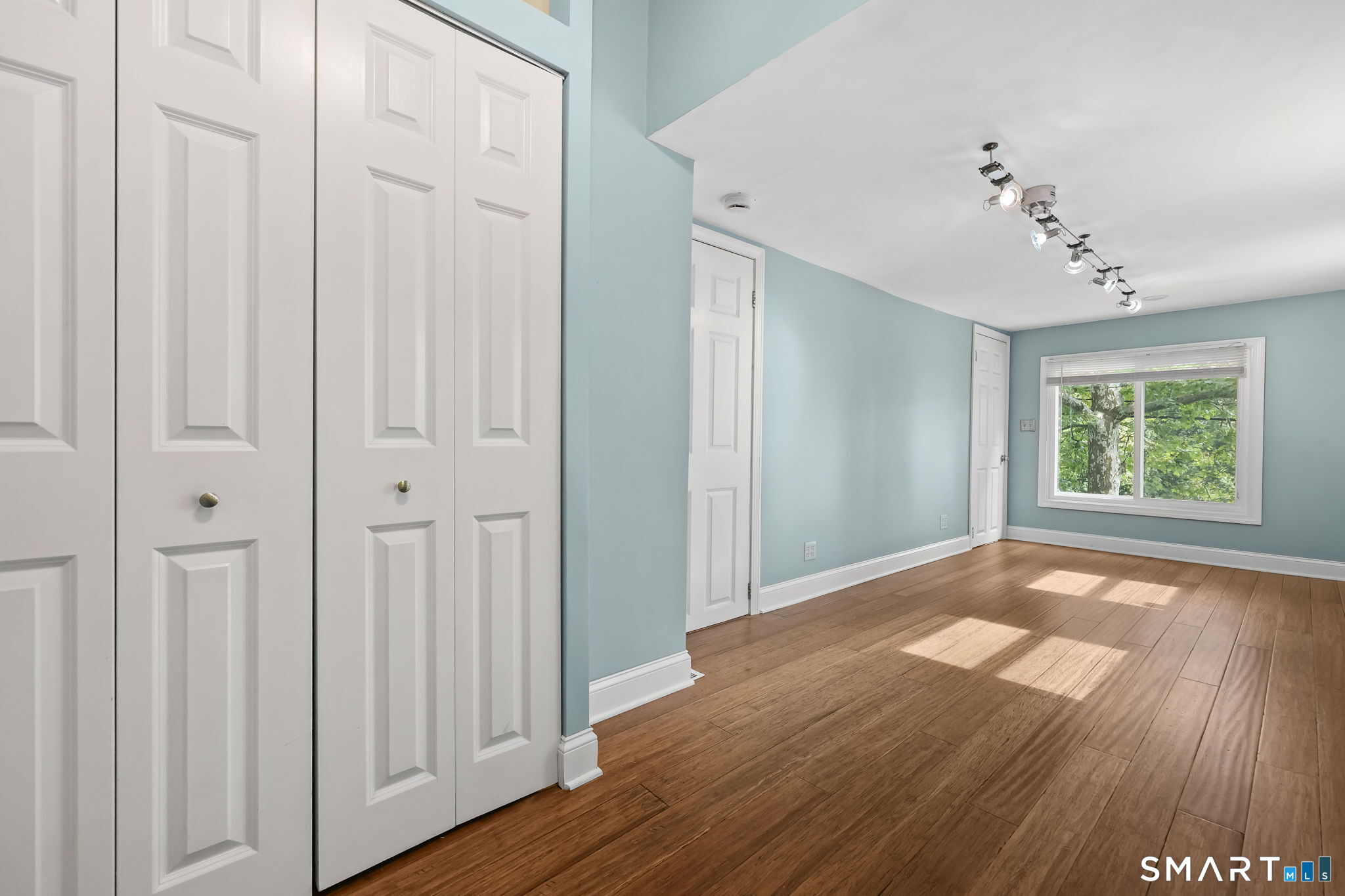 1010 Boston Post Road Property Photo 28