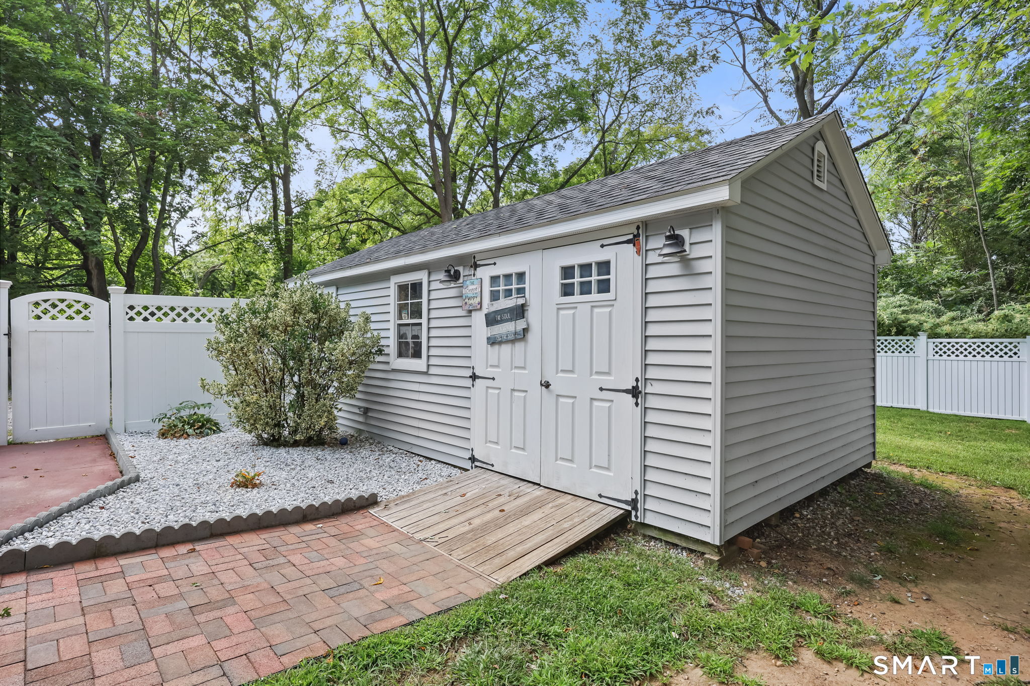 1010 Boston Post Road Property Photo 37
