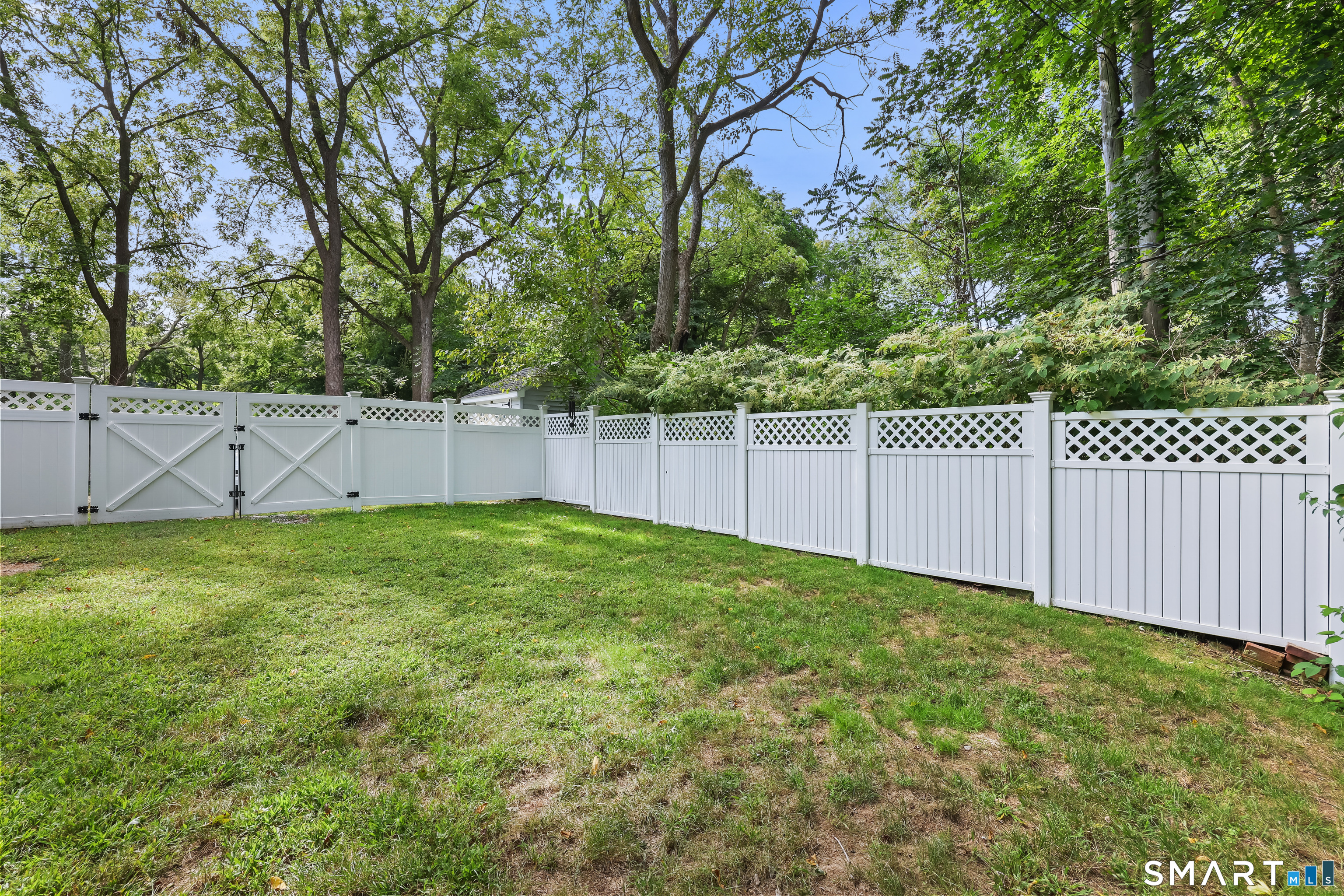 1010 Boston Post Road Property Photo 39