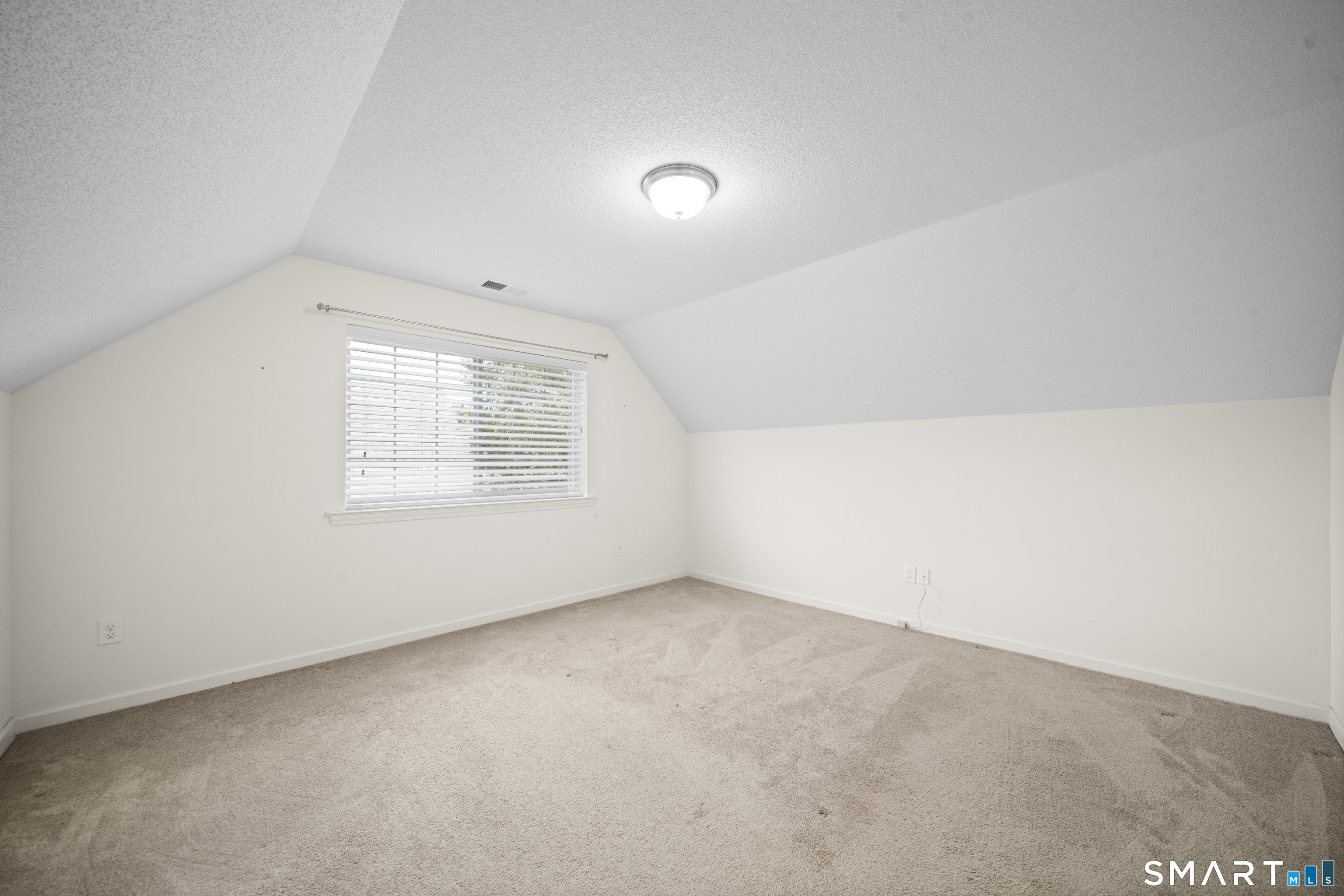 3 Steeple View 3 Drive Property Photo 18
