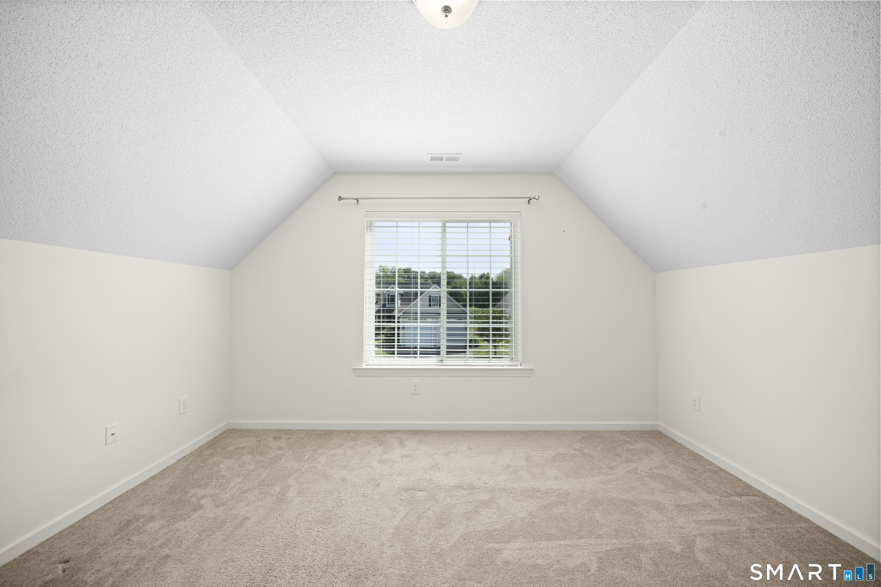 3 Steeple View 3 Drive Property Photo 27