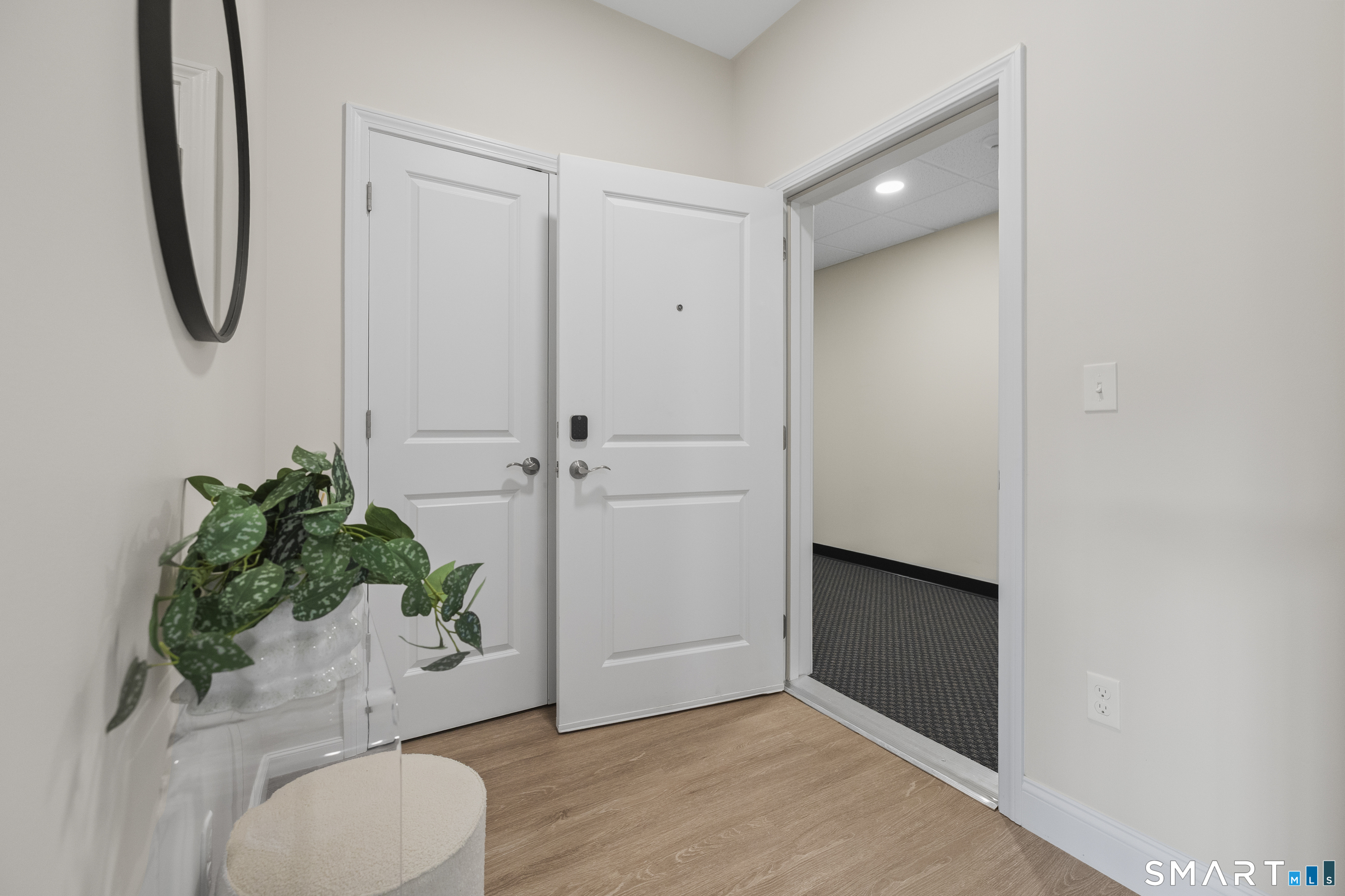 55 Steele 201 Boulevard Property Photo 1