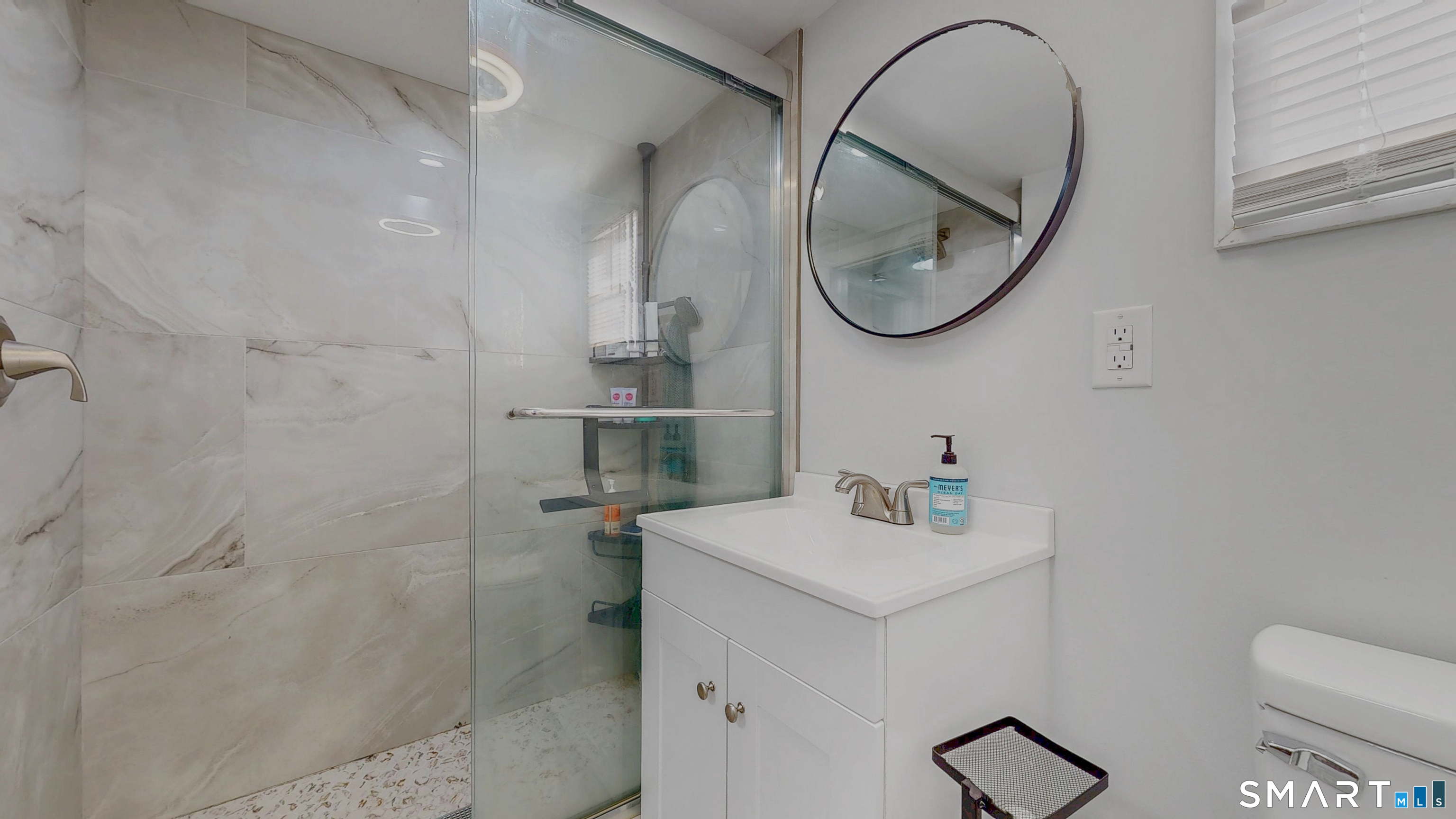 100 Englewood Avenue Property Photo 14
