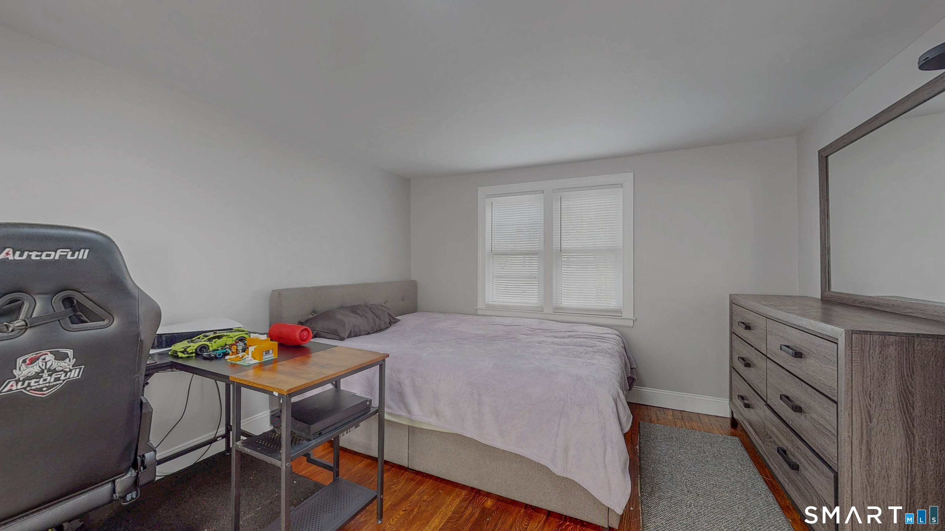 100 Englewood Avenue Property Photo 16