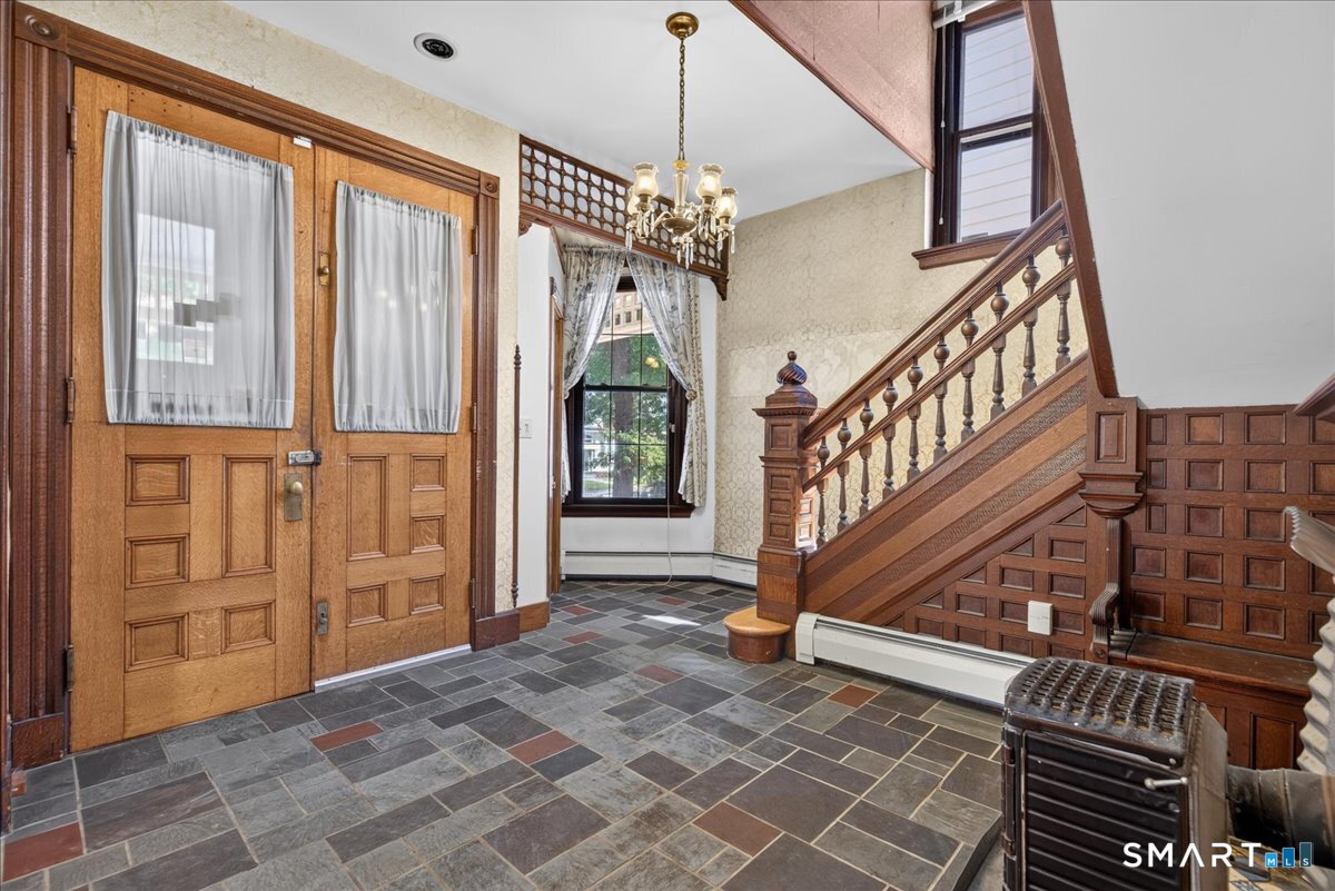 356 Humphrey Street Property Photo 5