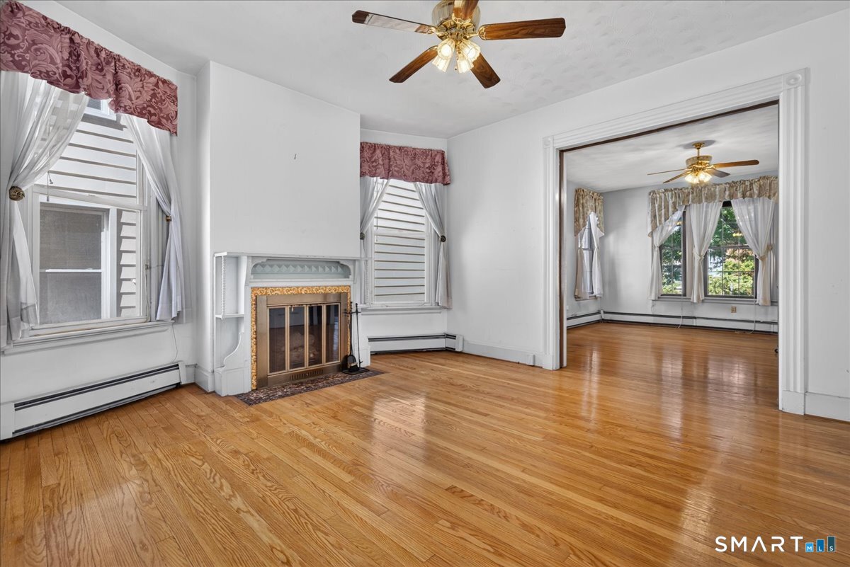356 Humphrey Street Property Photo 8