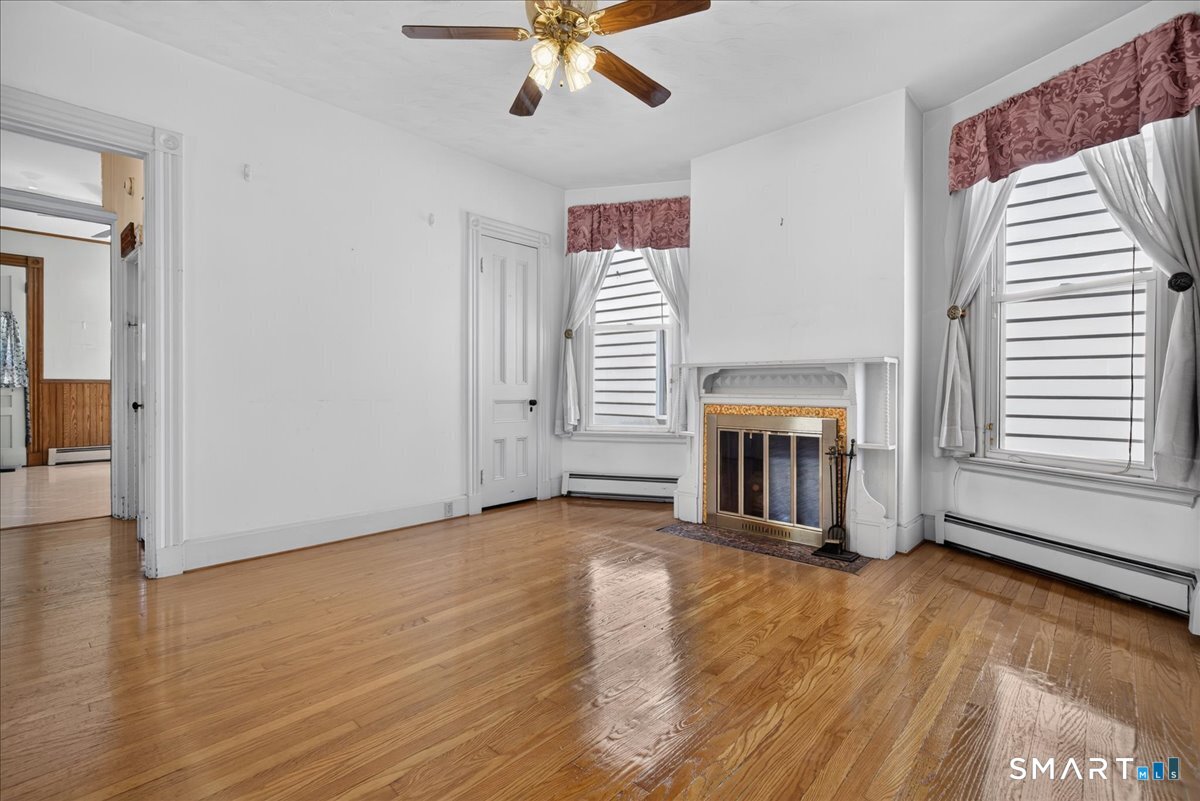 356 Humphrey Street Property Photo 9