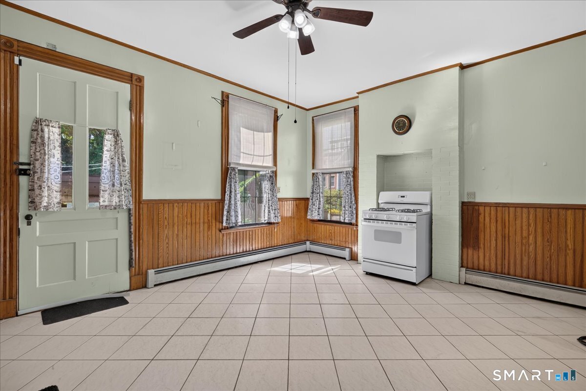 356 Humphrey Street Property Photo 17