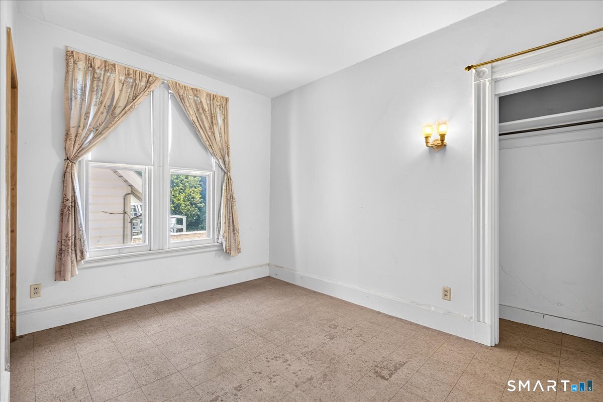 356 Humphrey Street Property Photo 25