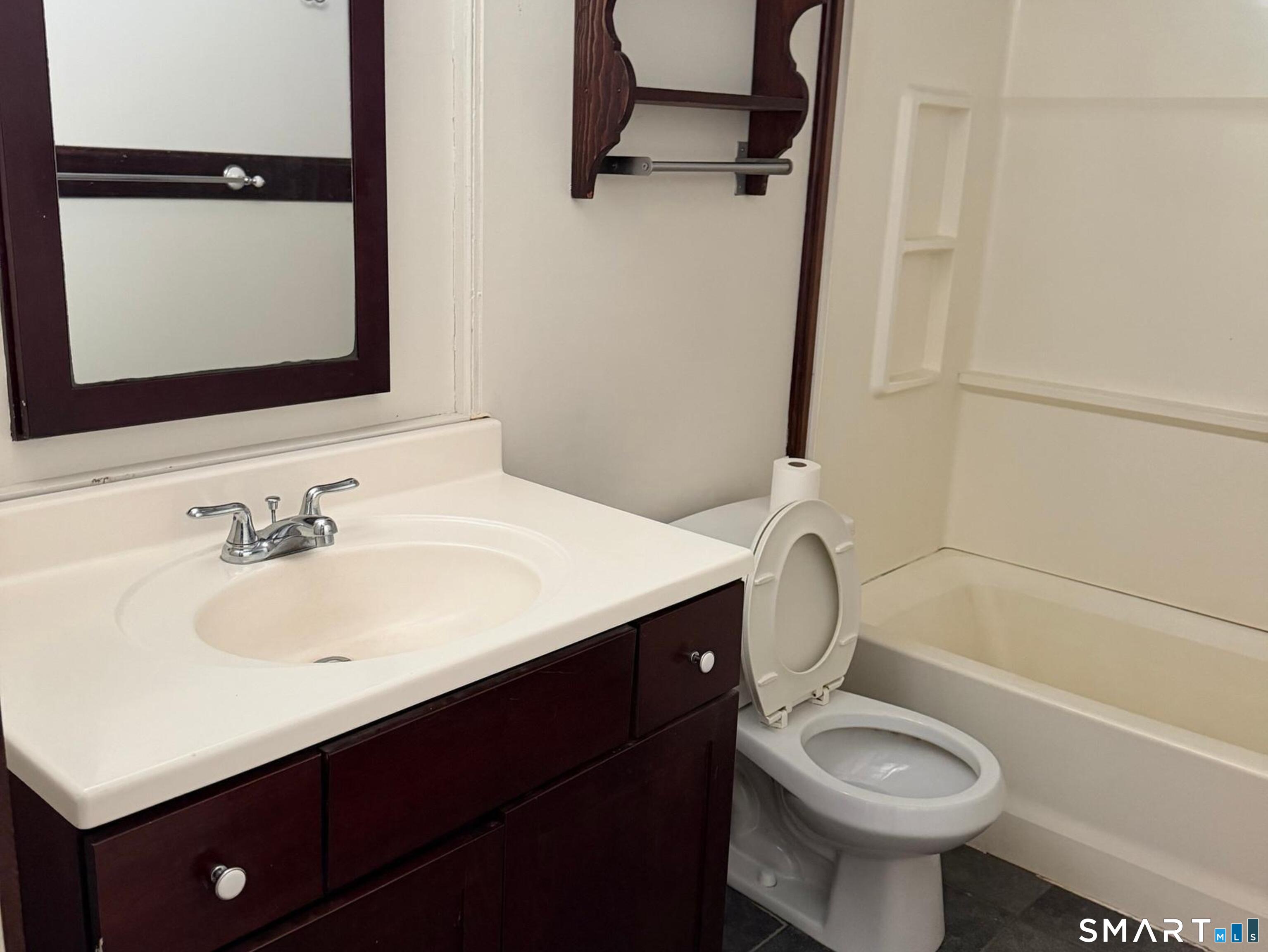 17 First Avenue Property Photo 9