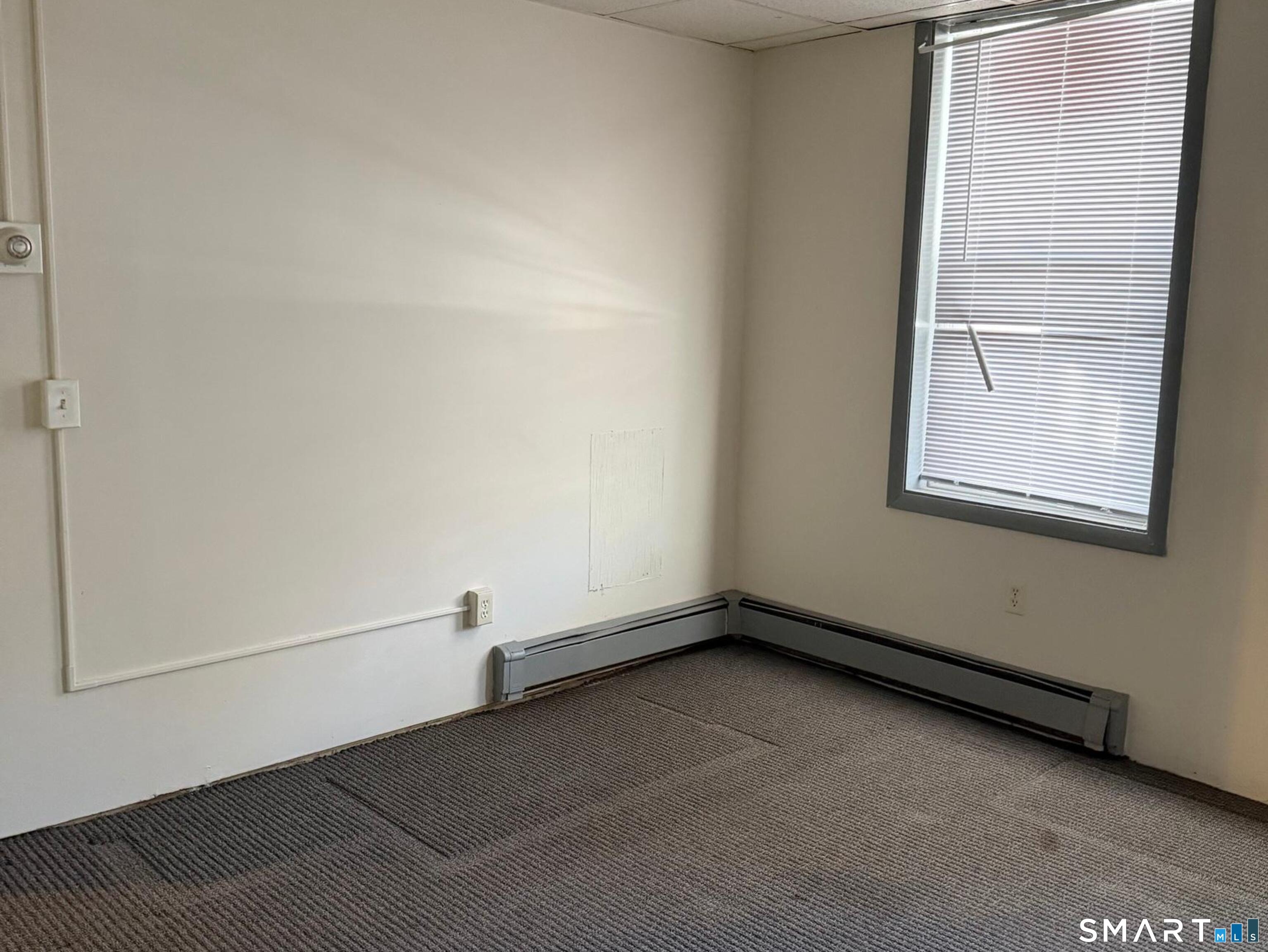 17 First Avenue Property Photo 10