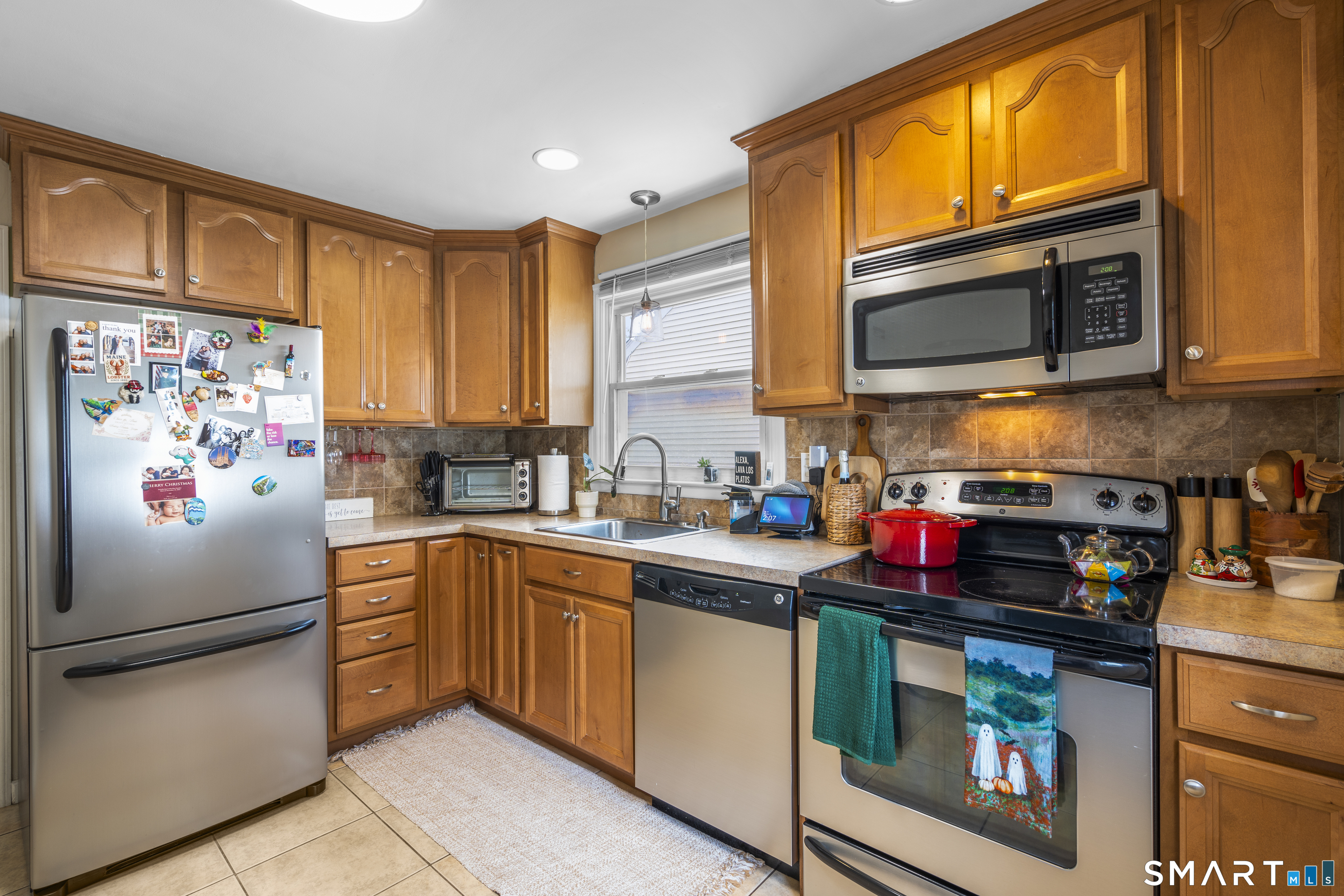 240 Milford Avenue Property Photo 18