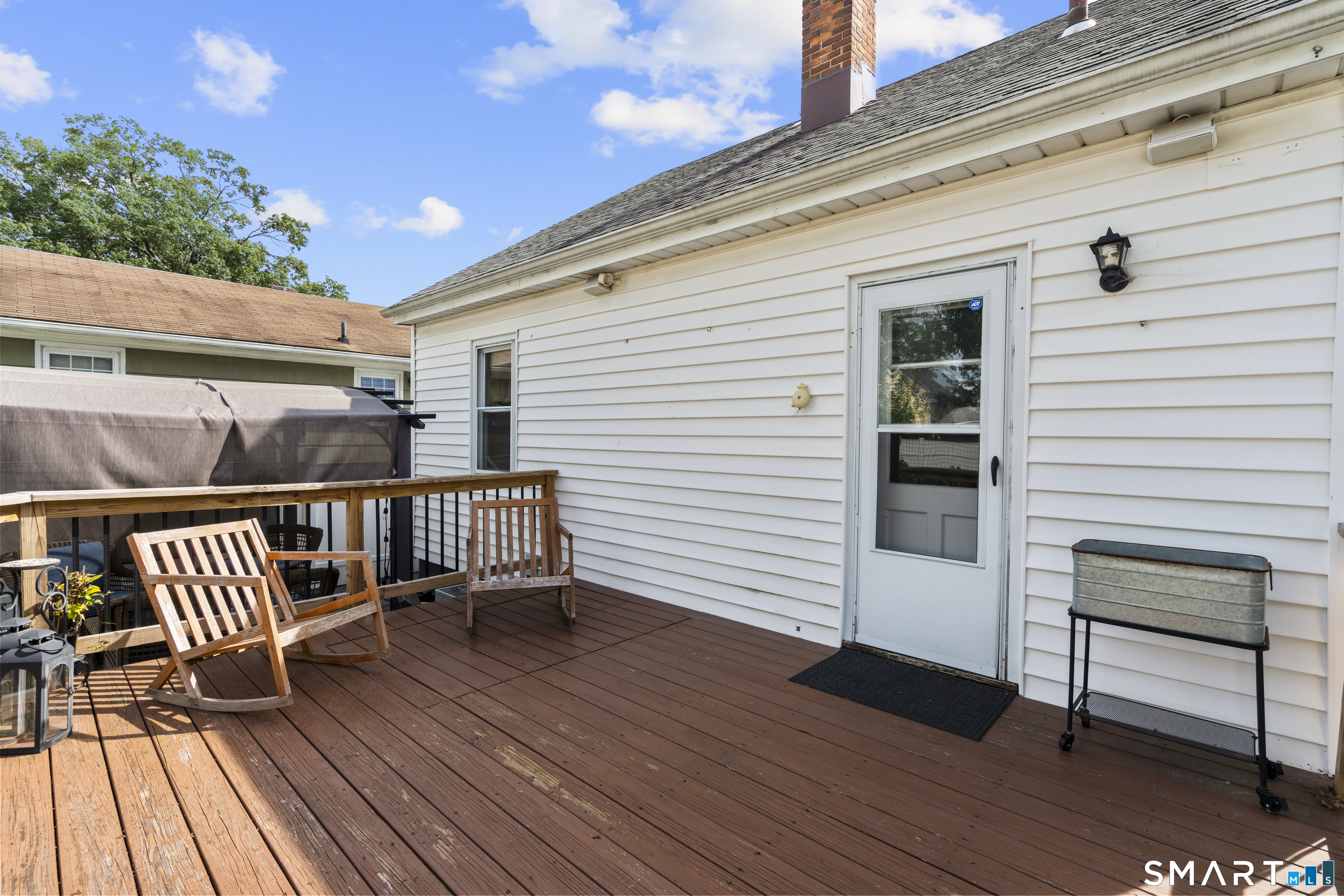 240 Milford Avenue Property Photo 31