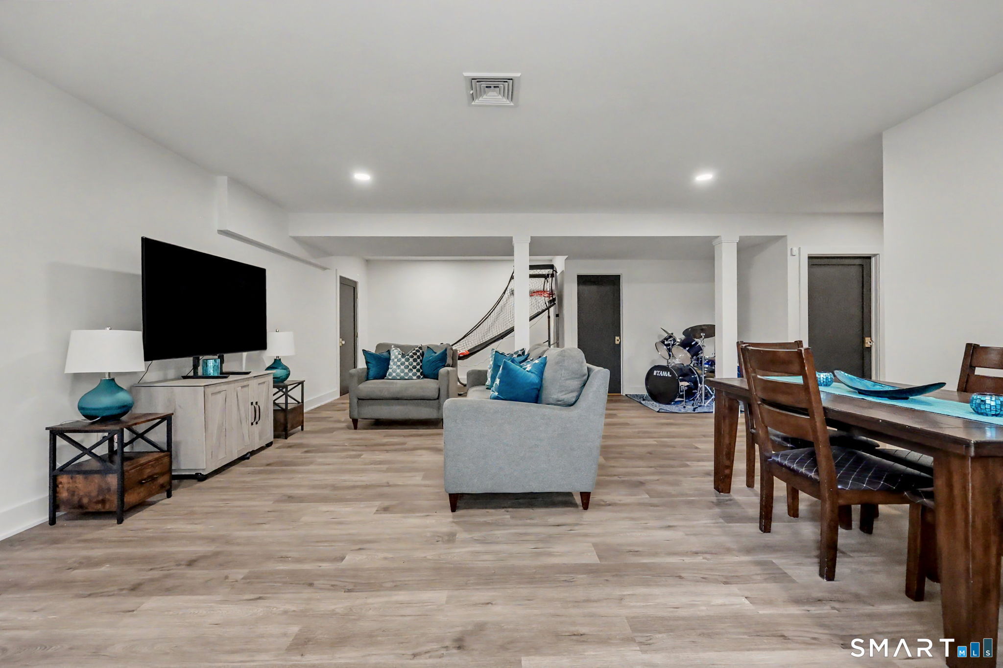 1 Elwell Road Property Photo 32