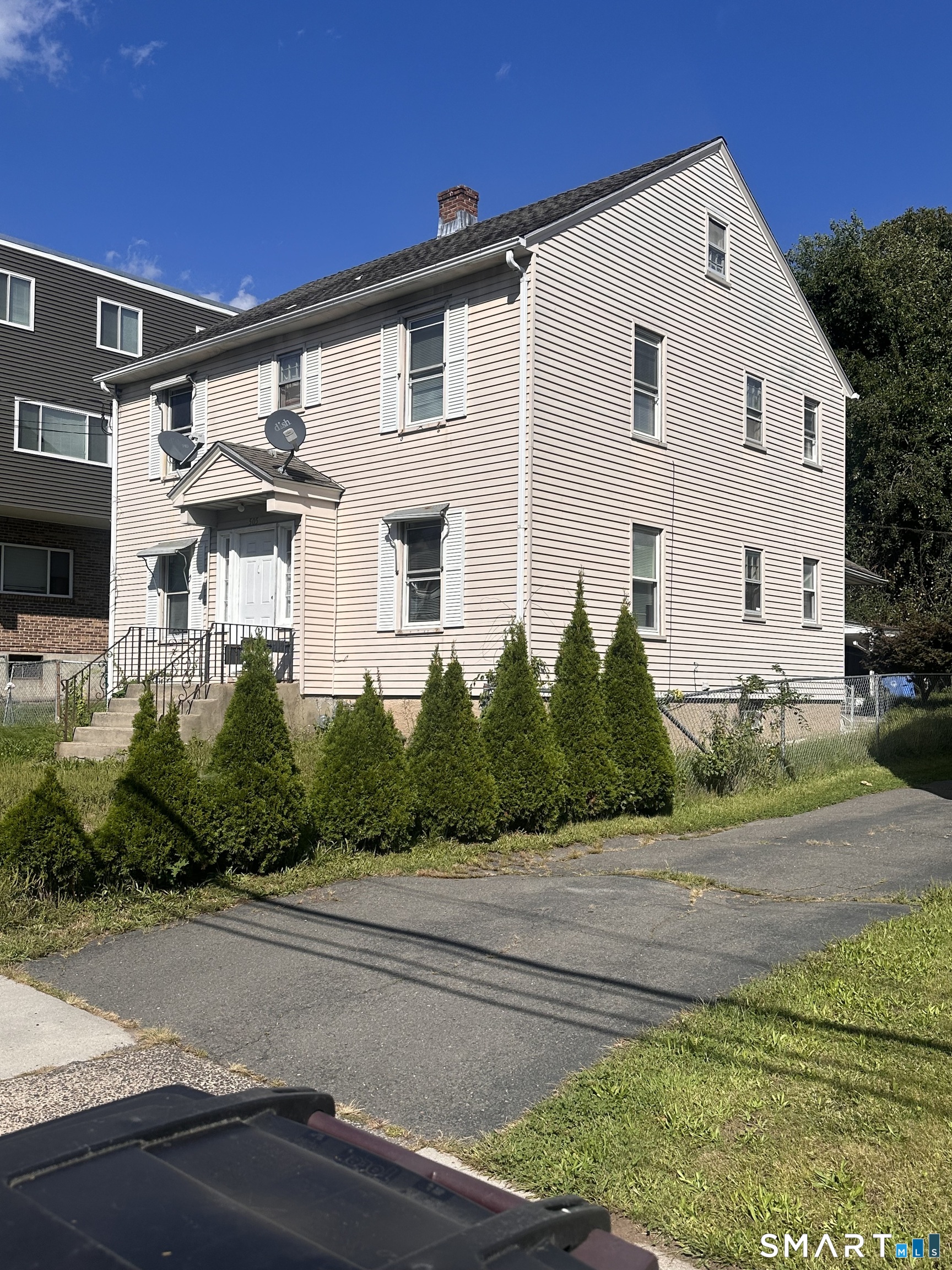 505 High Street Property Photo 6