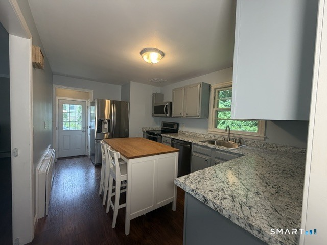 110 Green Hill Lane Property Photo 6