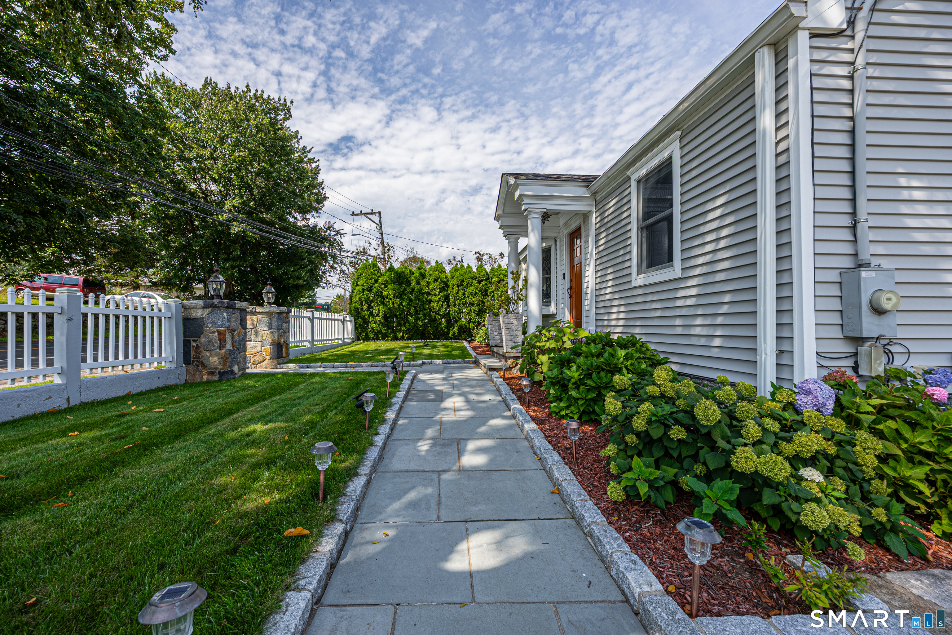 70 Taylor North Avenue Property Photo 2