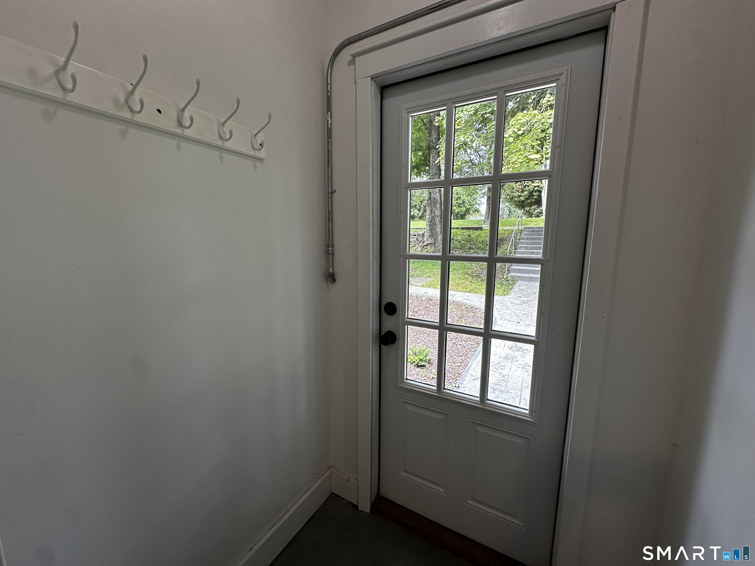 70 East 1a Street Property Photo 2