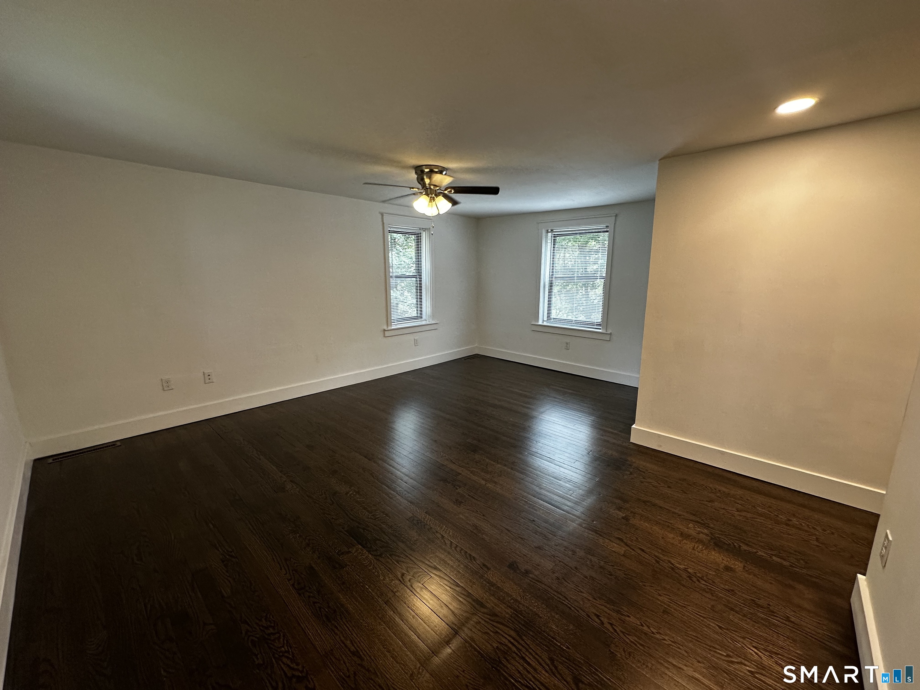 70 East 1a Street Property Photo 3
