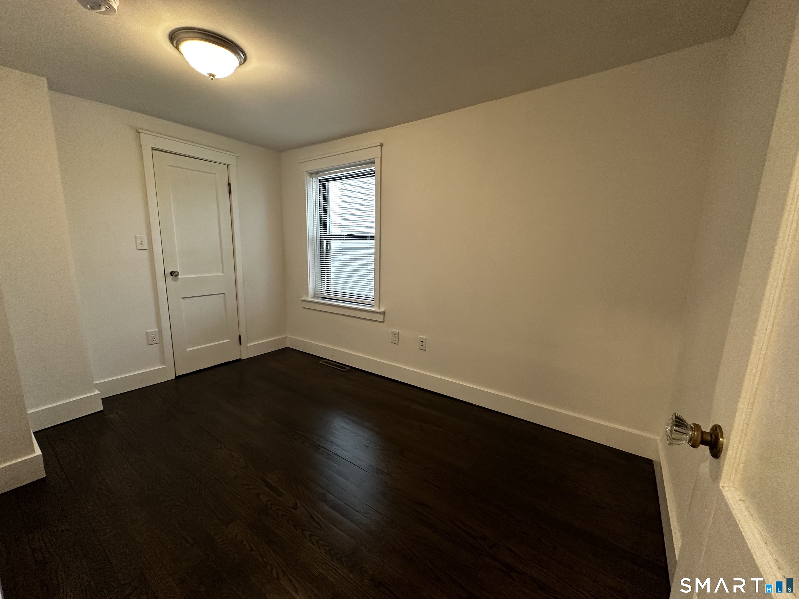 70 East 1a Street Property Photo 6