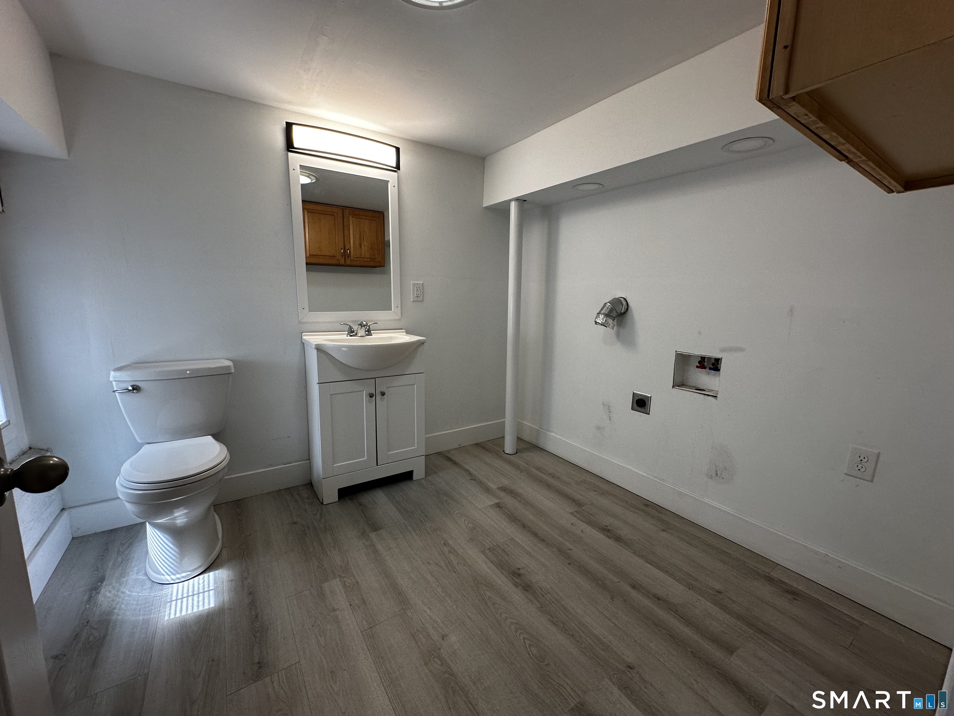 70 East 1a Street Property Photo 12