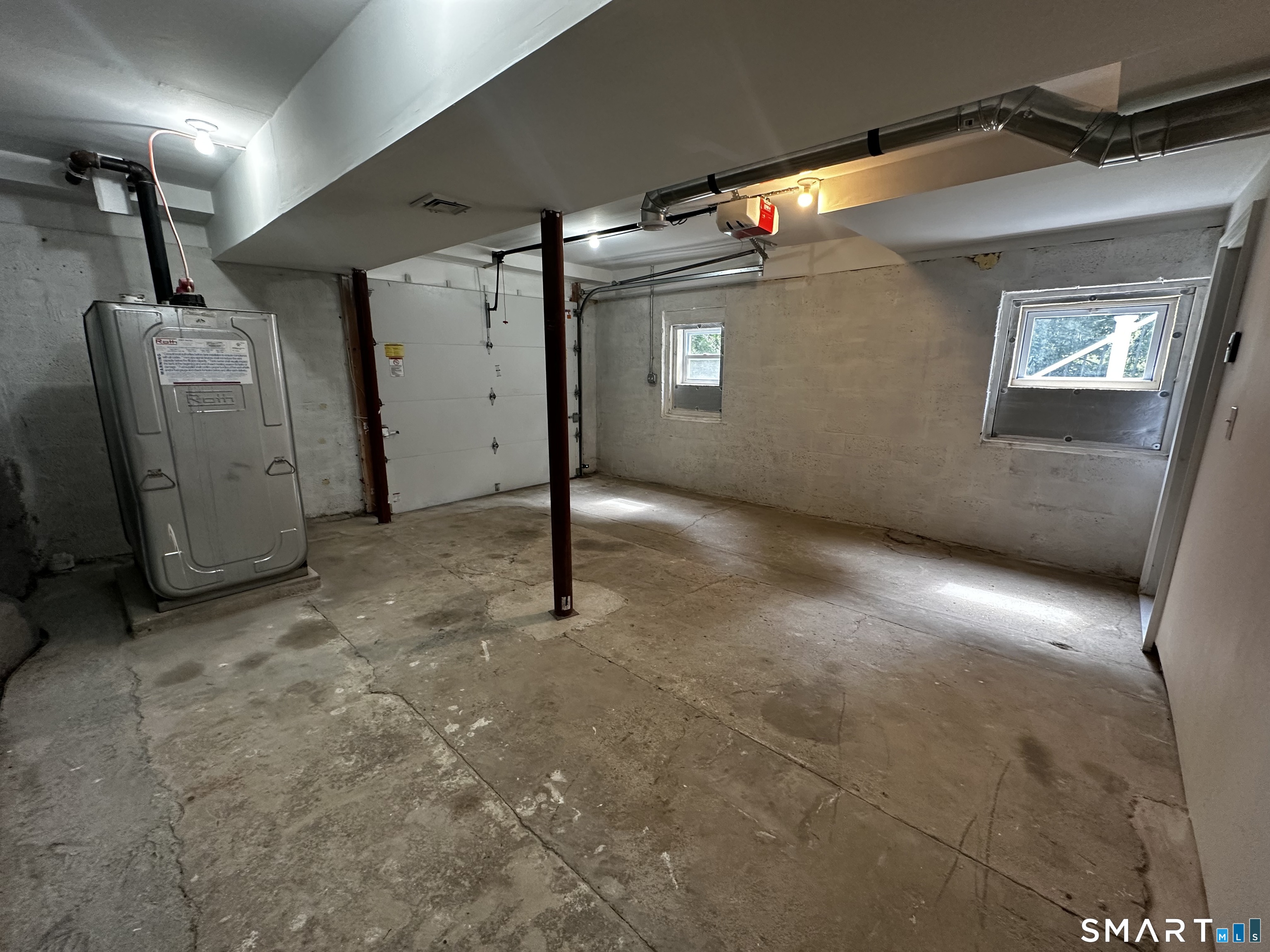 70 East 1a Street Property Photo 13