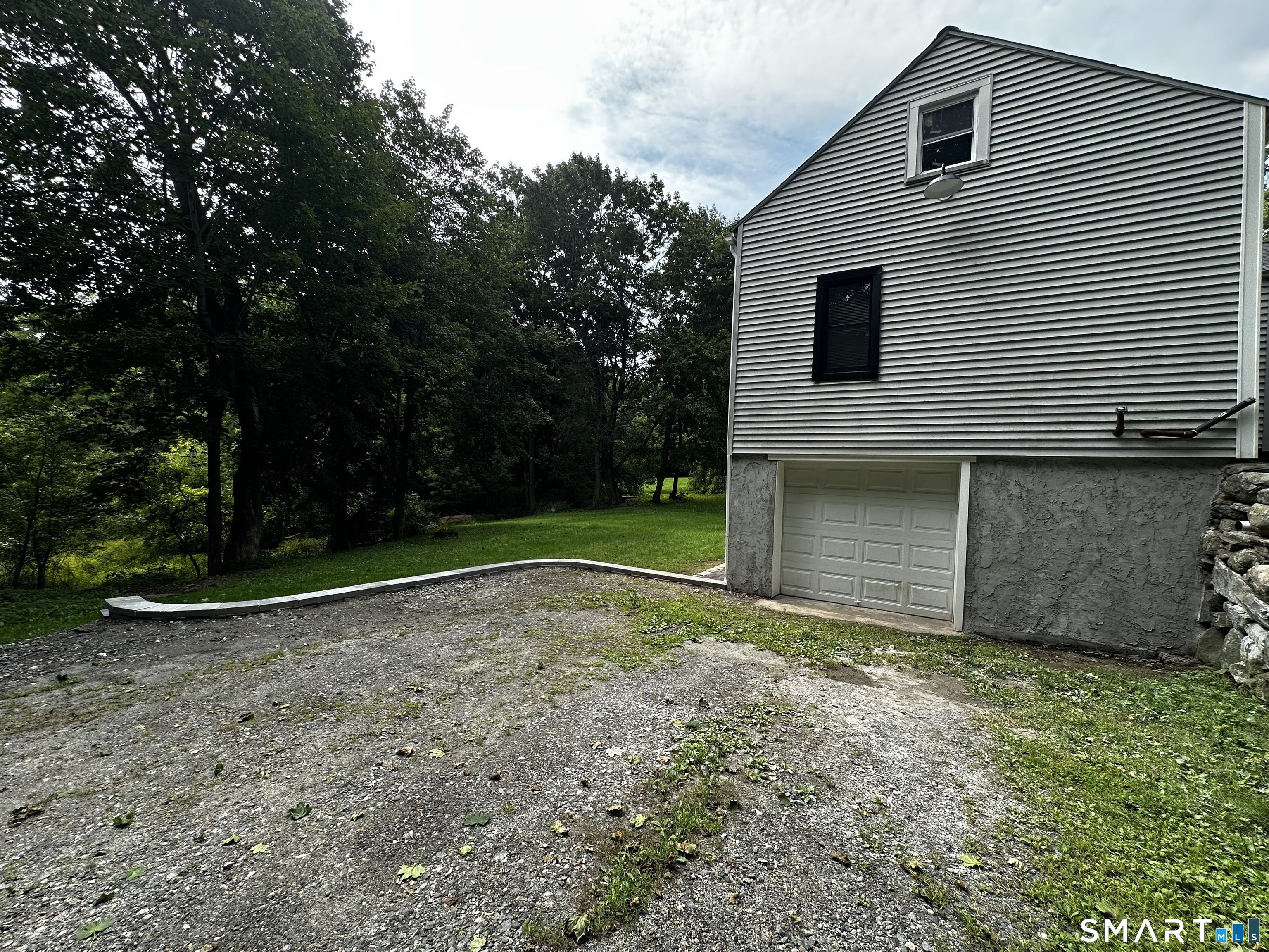 70 East 1a Street Property Photo 17