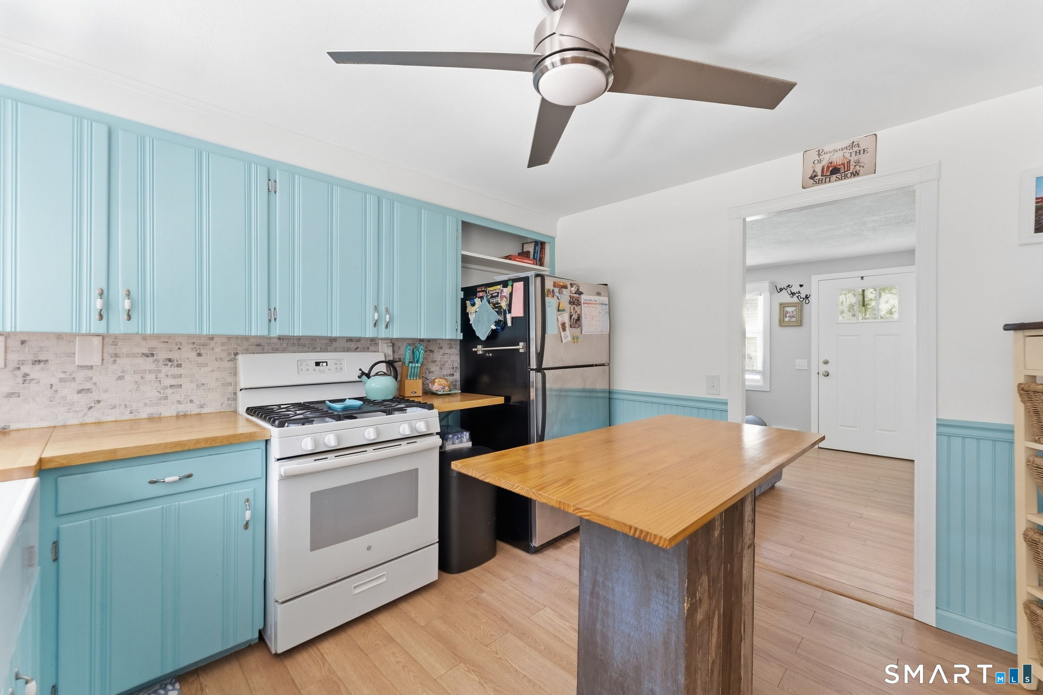 17 Seventh Avenue Property Photo 12