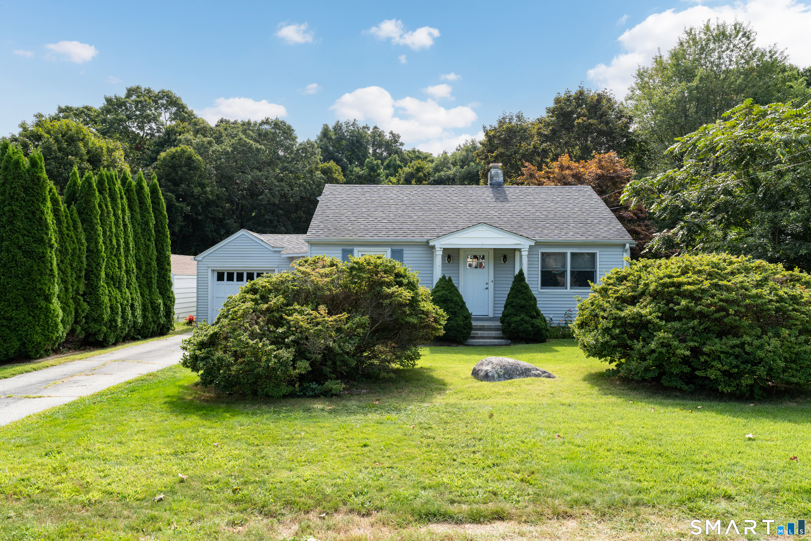 37 Wayne Road Property Photo 1