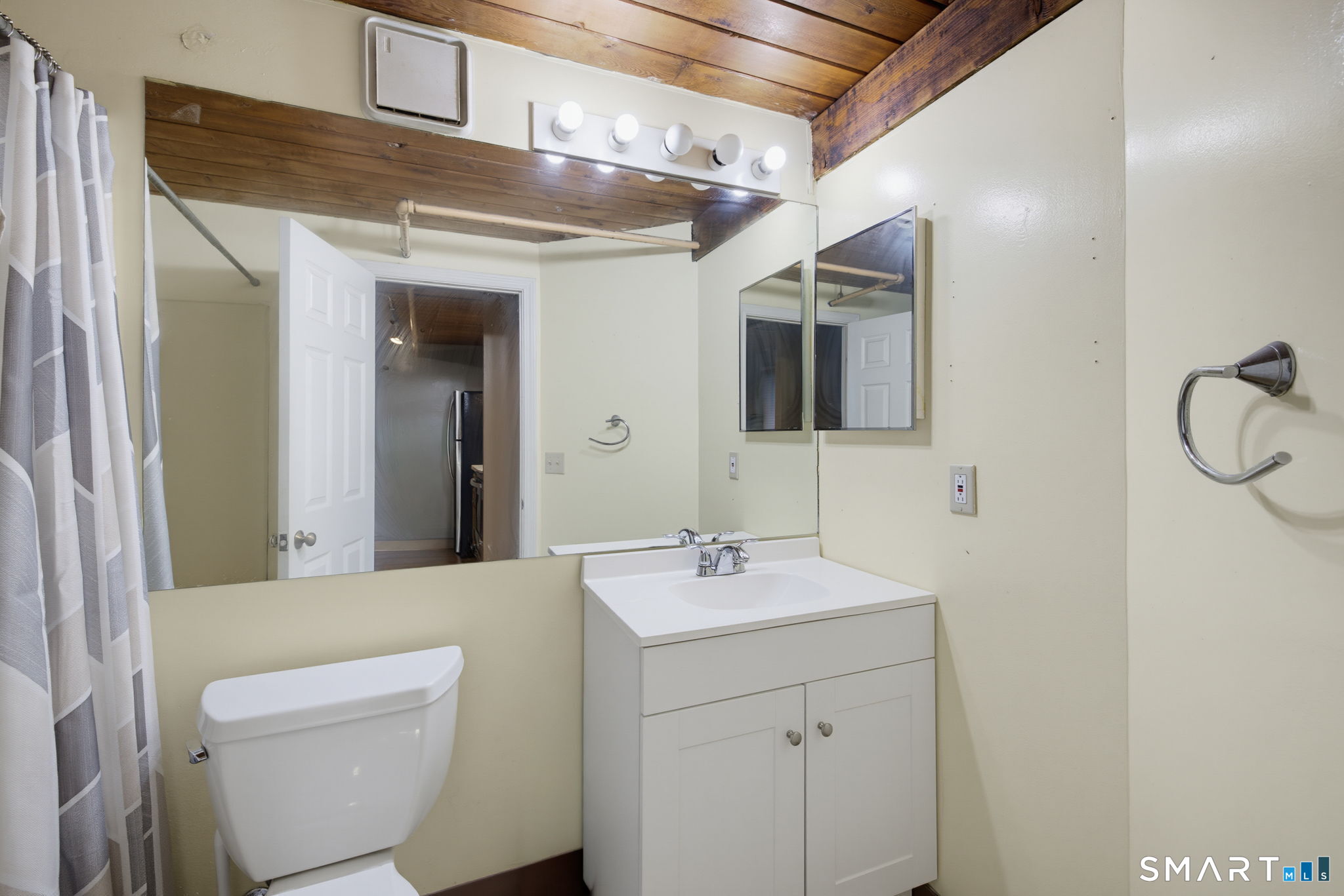 839 Main 75 Street Property Photo 11