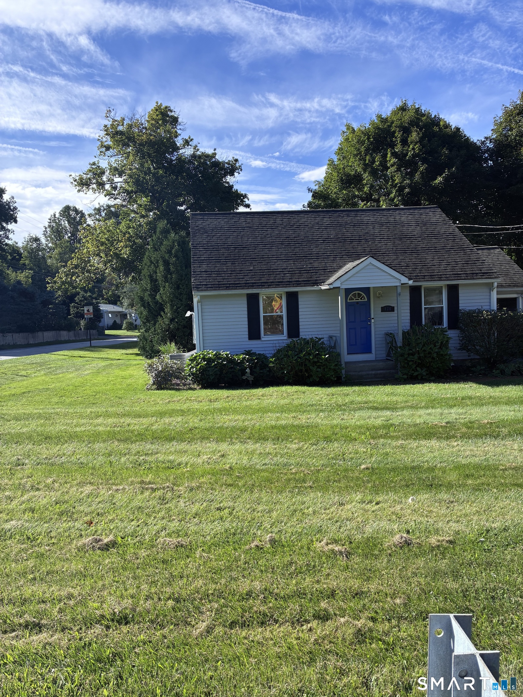 426 Winthrop Street Property Photo 1